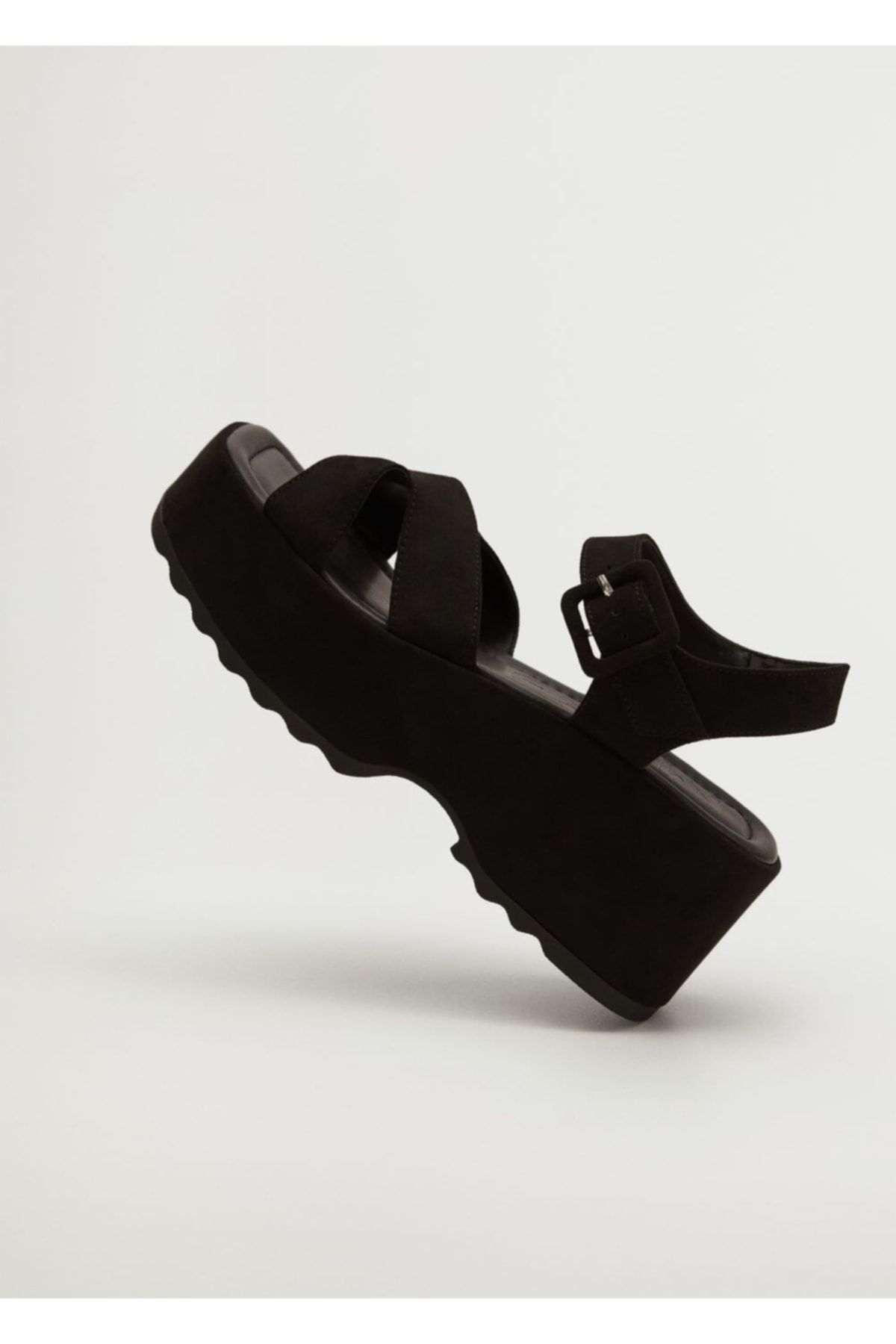 MANGO Kadın Siyah Platformlu Bantlı Sandalet