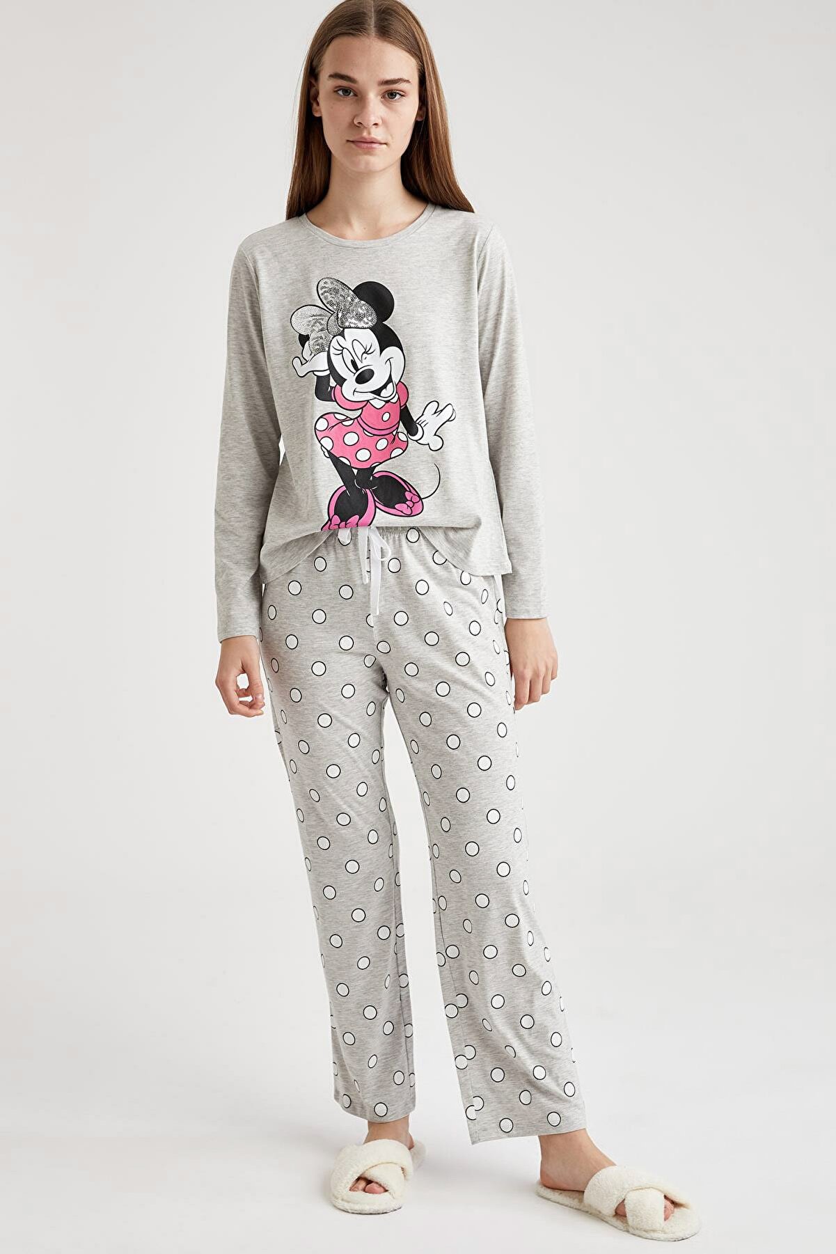 Defacto Kadın Gri Mickey Mouse Lisanslı Relax Fit Uzun Kollu Pijama Takımı S9928AZ20WN