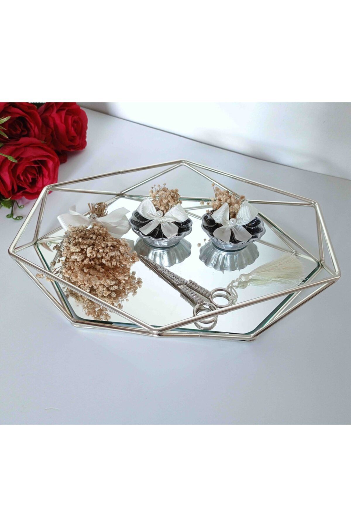 Gelincimherşey Prizma Aynalı Şoklanmış Çiçek Süslemeli Krem Gümüş Söz Nişan Yüzük Tepsi Seti