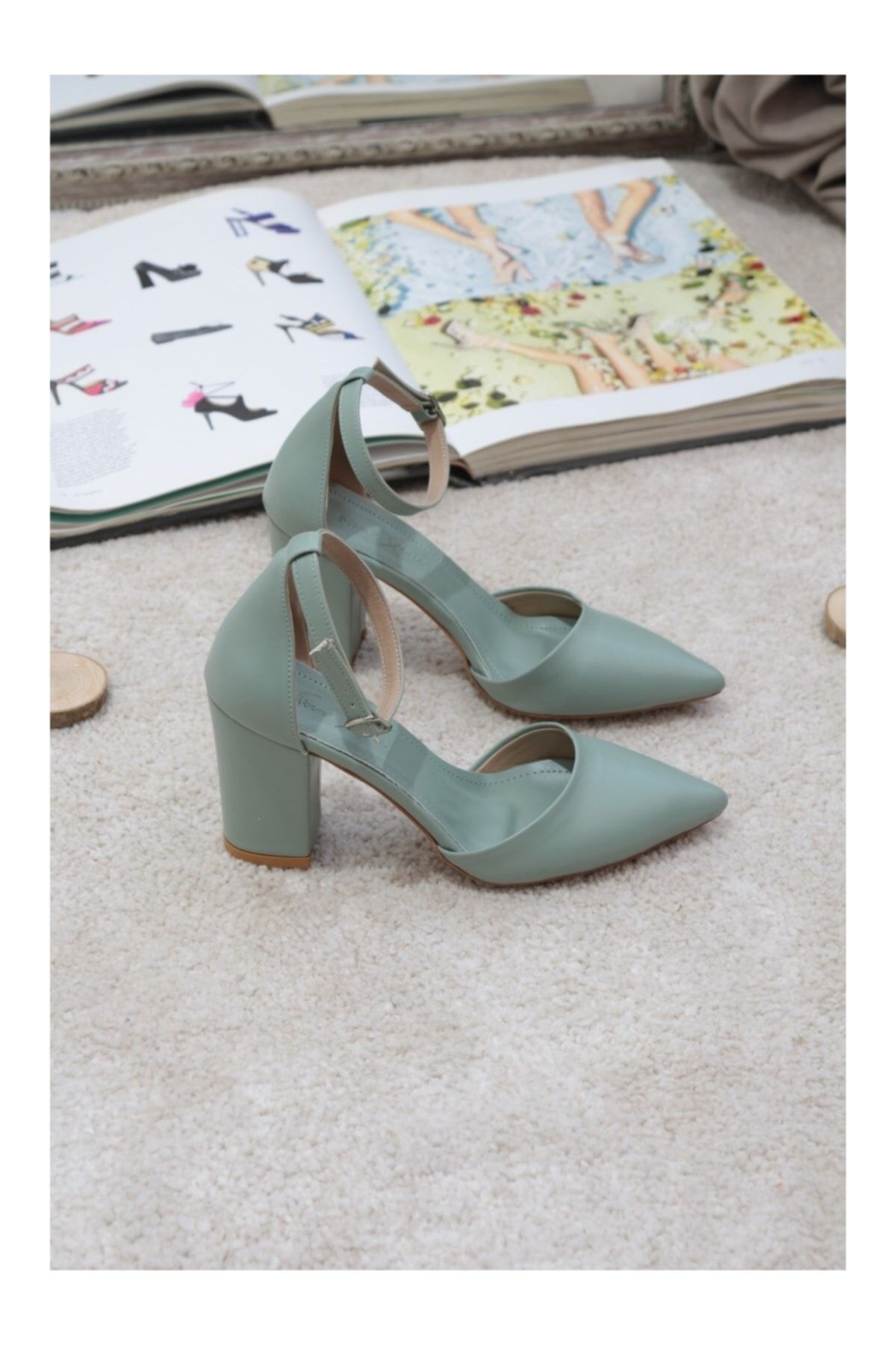 Nizar Deniz Kadın Mint Yeşil Sivri Kalın Topuklu Ayakkabı 8cm