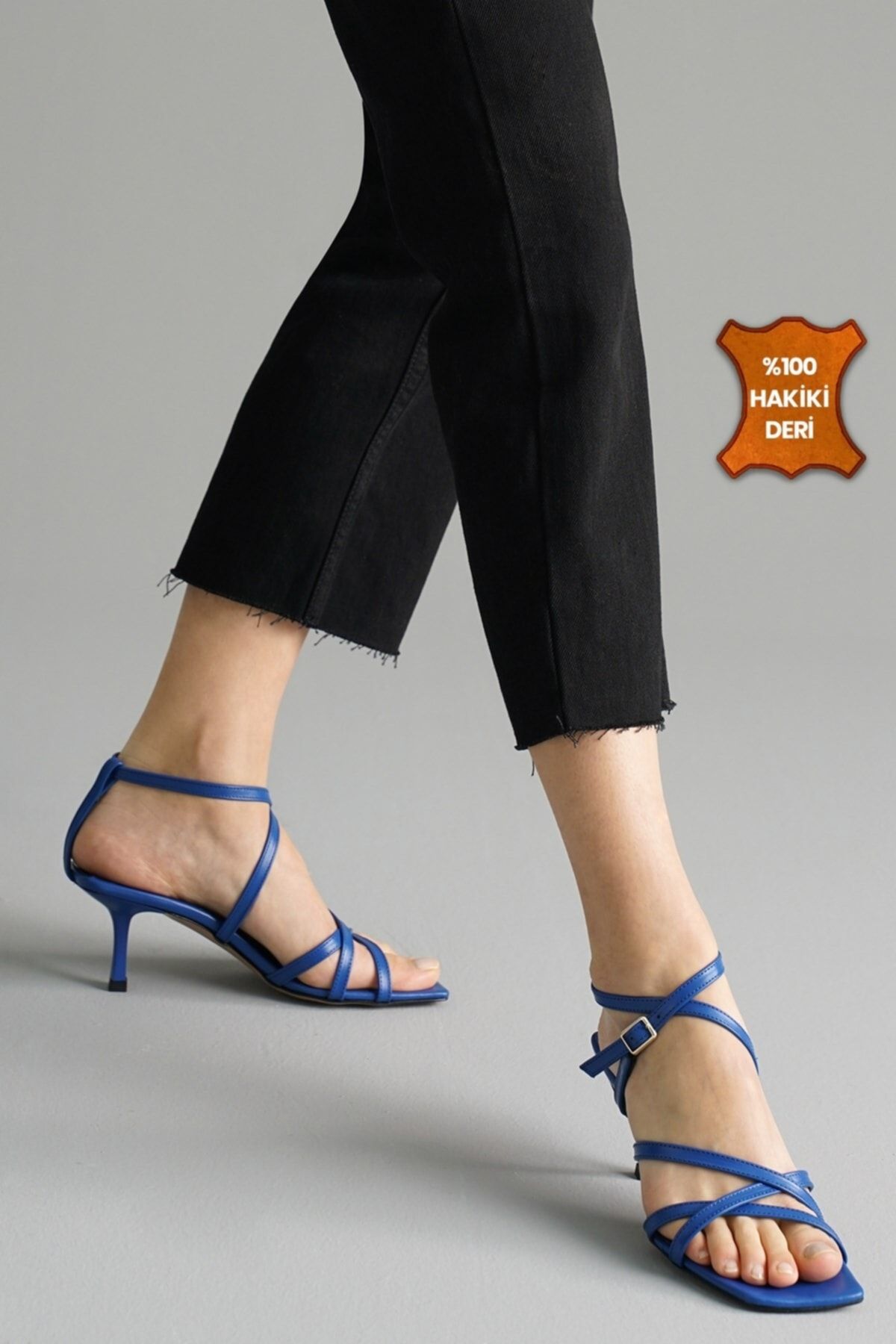 Mio Gusto Valeria Hakiki Deri Saks Mavi Renk Kadın Sandalet Topuklu Ayakkabı