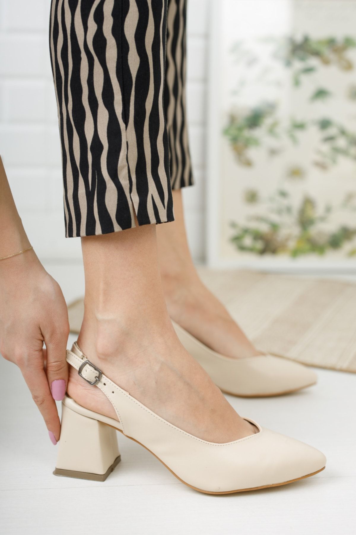 Moda Değirmeni Kadın Klasik Topuklu Ayakkabı Md1042-119-0002