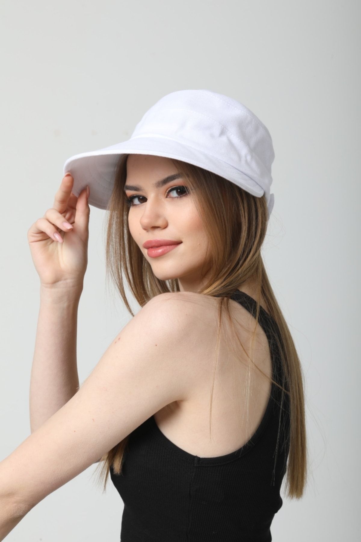MARBERRY Beyaz Lux Pamuklu Kumaş Vizör Kadın Şapka