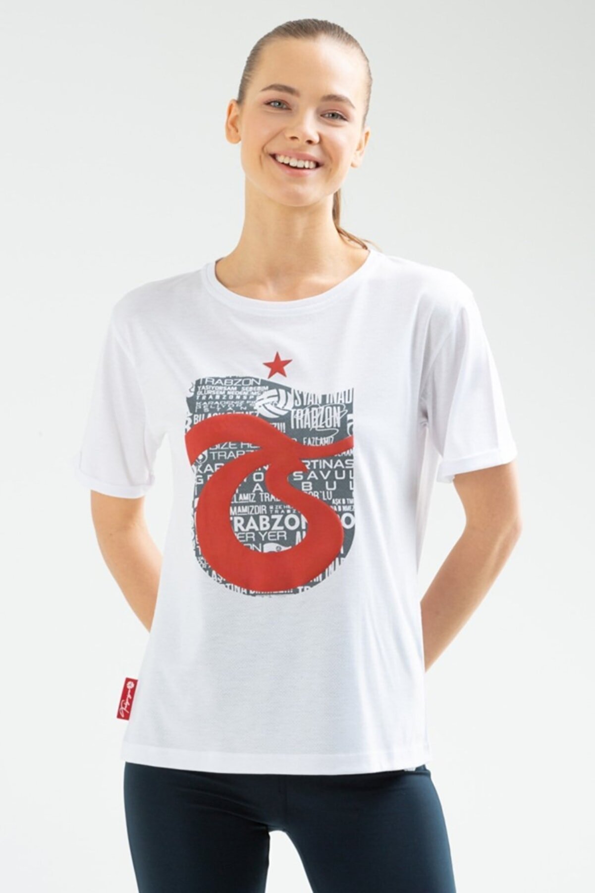 Trabzonspor Kadın Göğüs Logolu Içi Sloganlı Tshirt