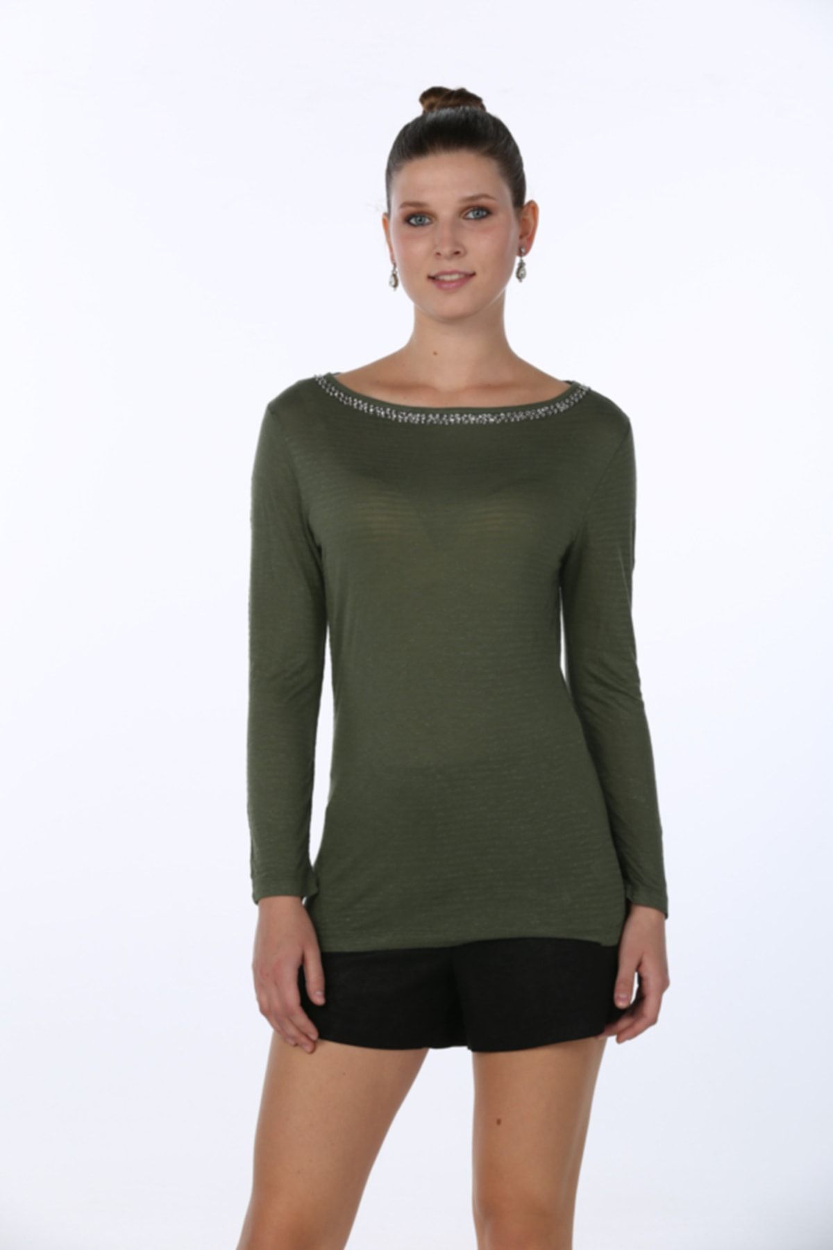 Hanna's Kadın Yeşil Yakası Pul Boncuk Işlemeli Örme Bluz Hn135