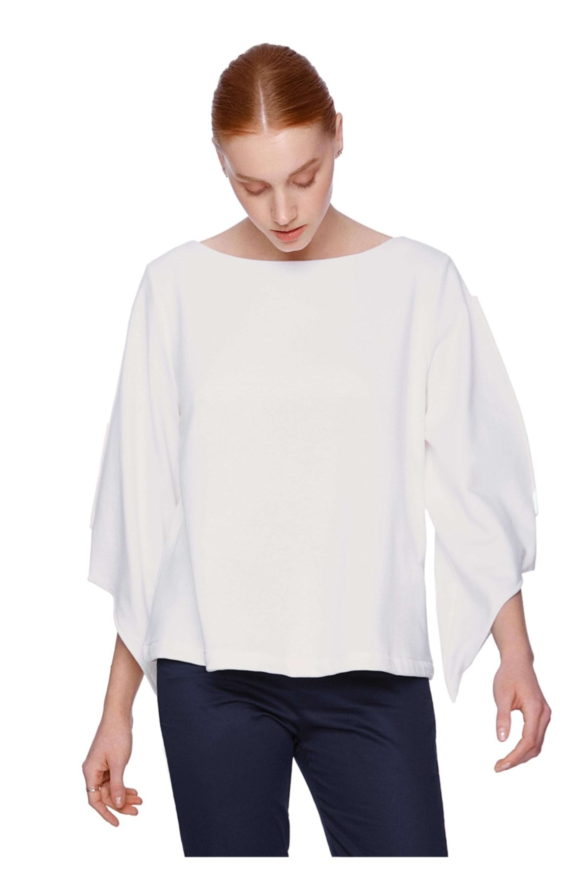 QUO Pure Touché Wings Cropped Sweatshirt