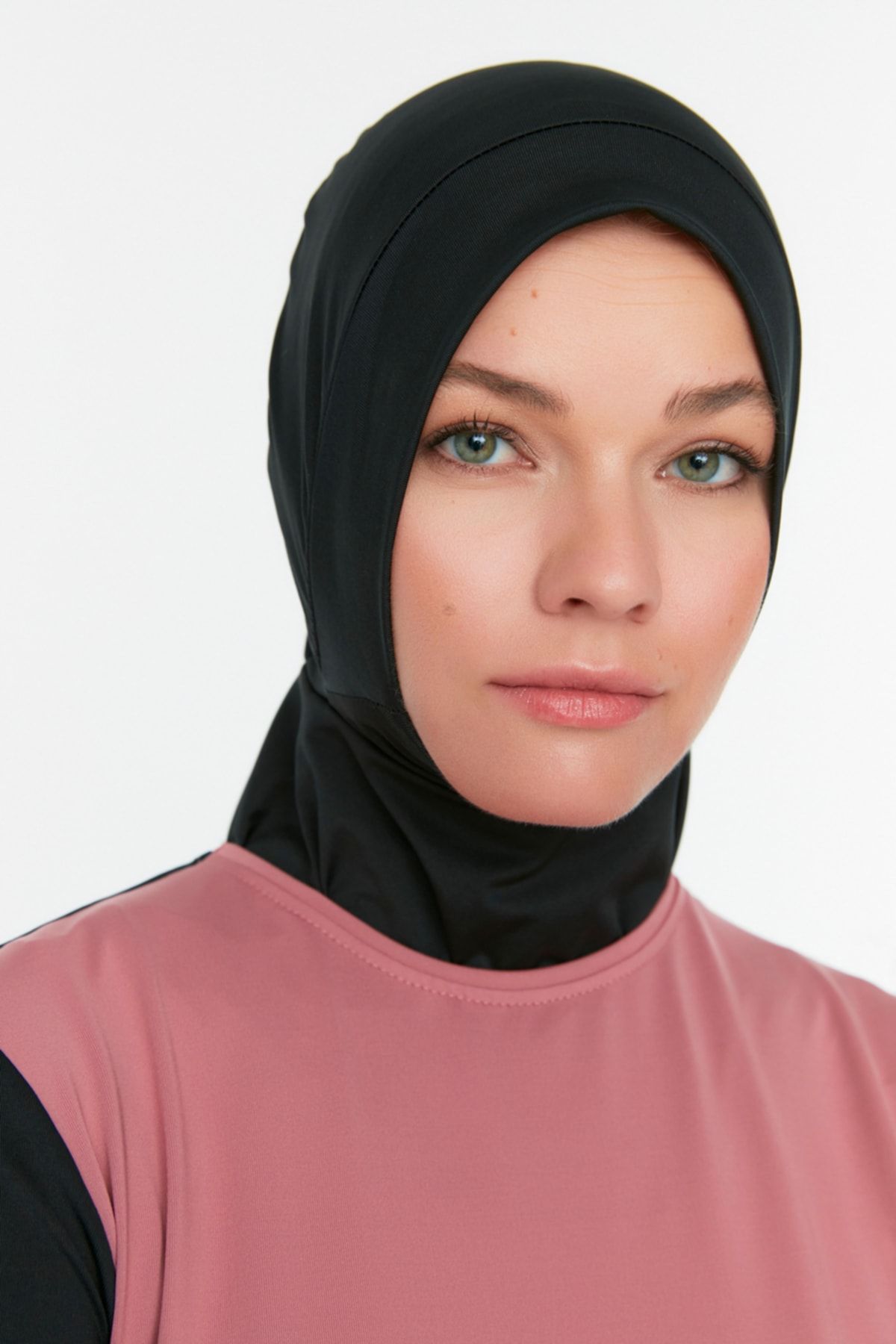 TRENDYOL MODEST Siyah Boyunluklu Mayo Bone TCTSS22DA0009