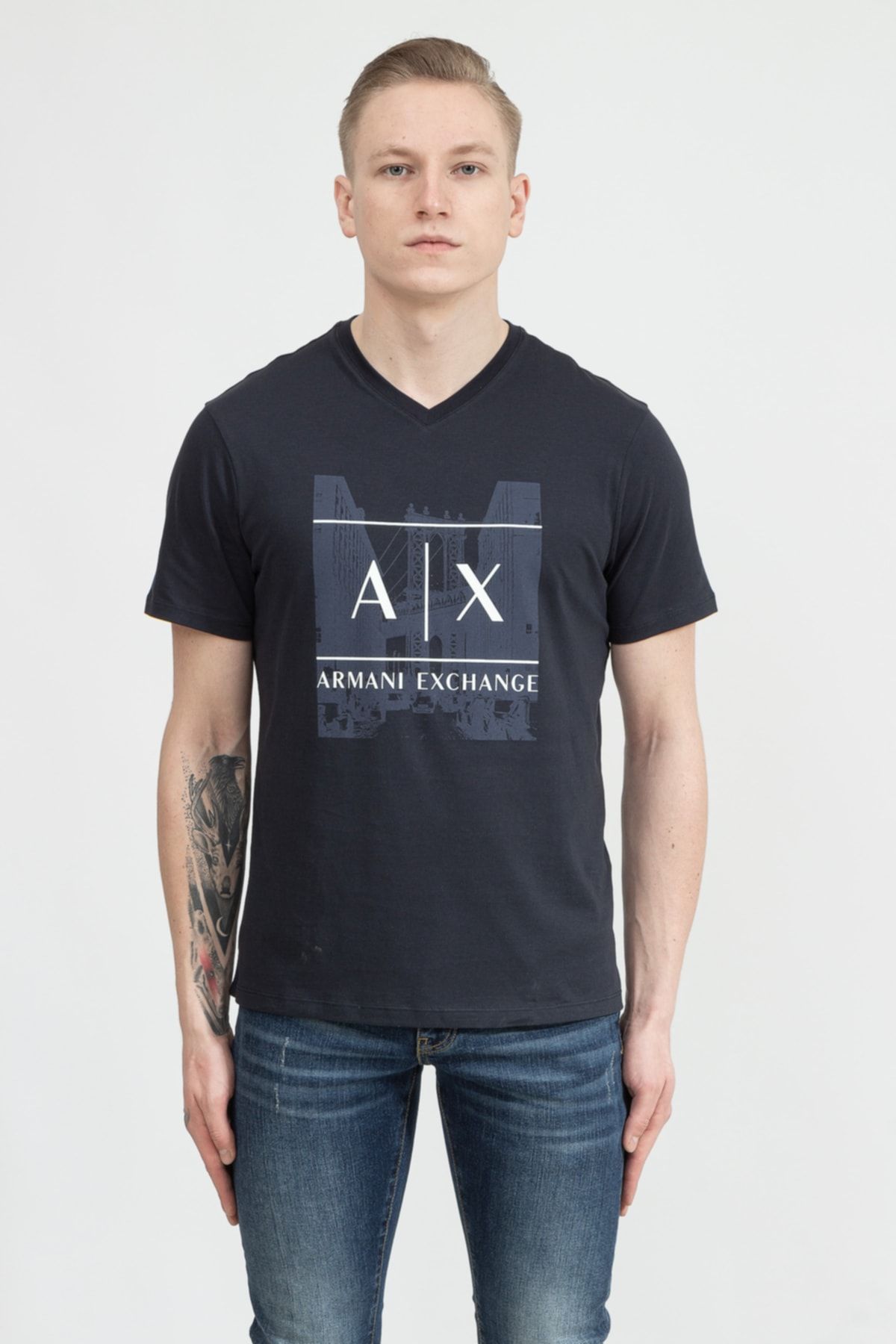 Armani Exchange Erkek V Yaka T-shirt3lztayzj8tz