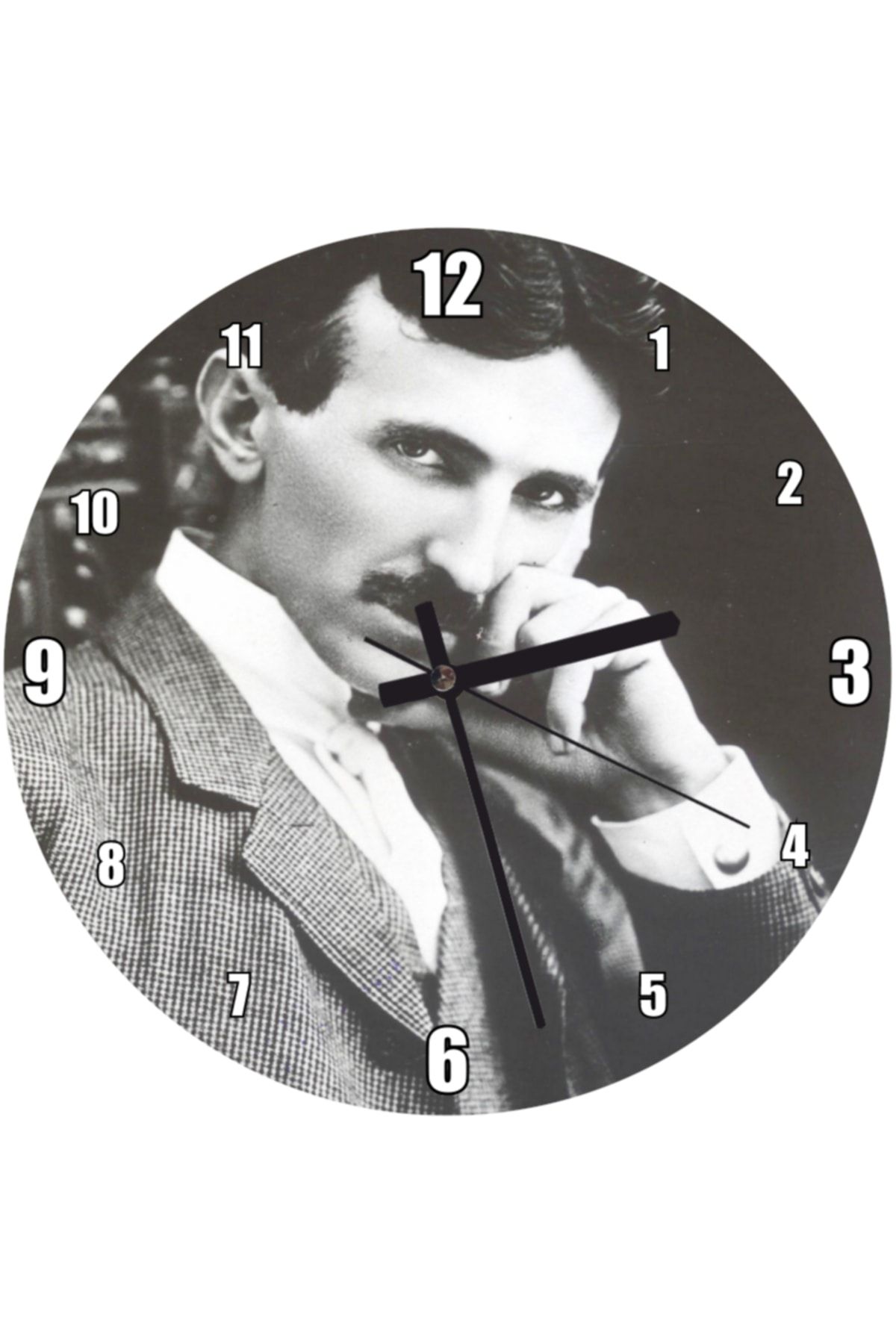 Cakatablo Nikola Tesla Koltukta Oturur Durumda Portresi Duvar Saati (çap 30x30 Cm)