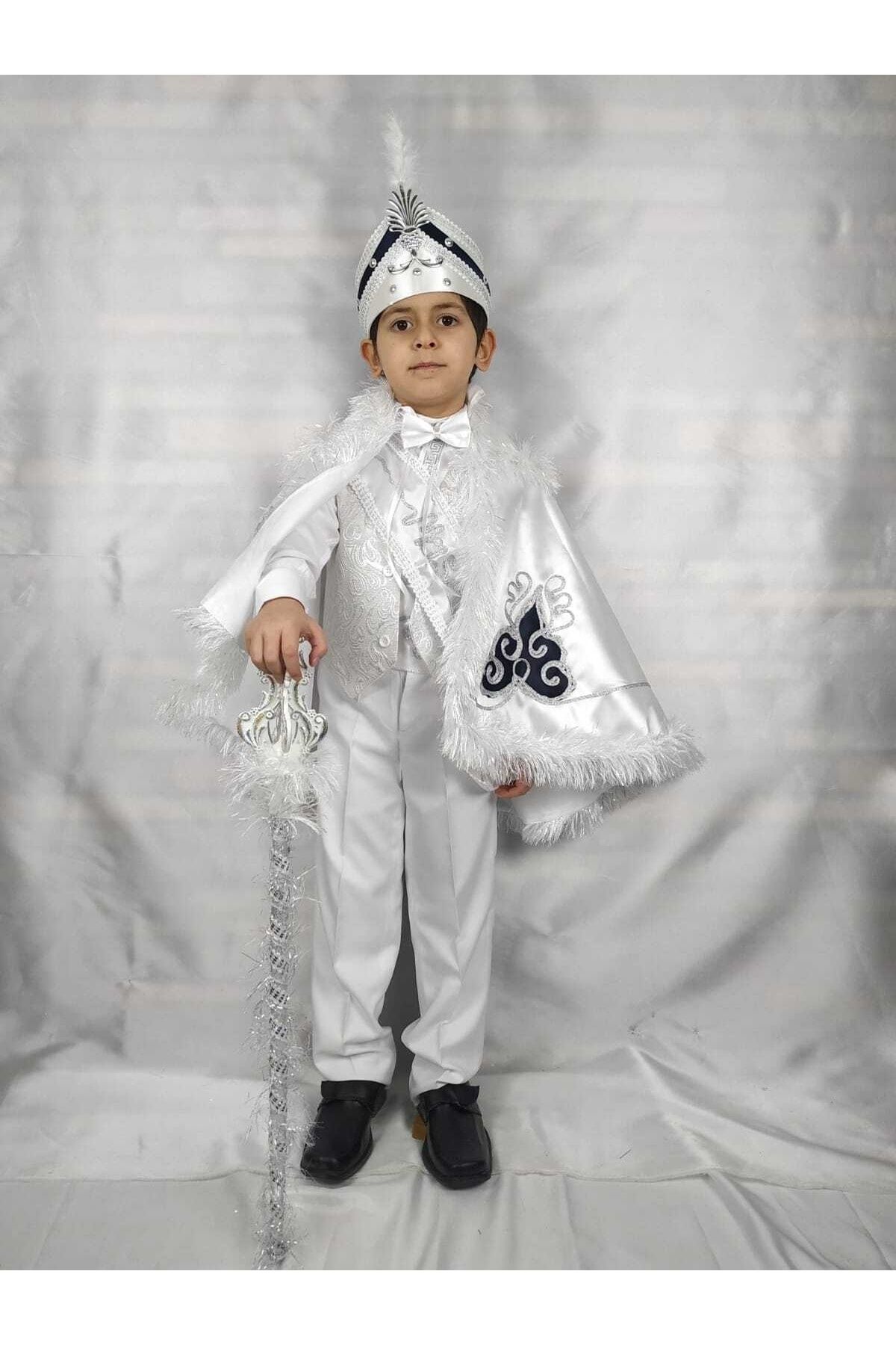 Başak Sünnet Sarayı (2-10 Yaş) Beyaz Lacivert Pelerinli Prens Model Sünnet Kıyafeti