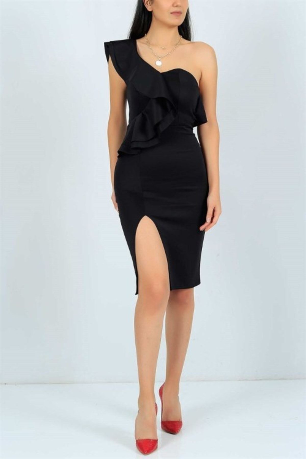 Secret Passion Lingerie Esnek Kumaş Tek Omuz Fırfır Ve Yırtmaç Detaylı Siyah Abiye Elbise Siyah Mezuniyet Elbisesi 019