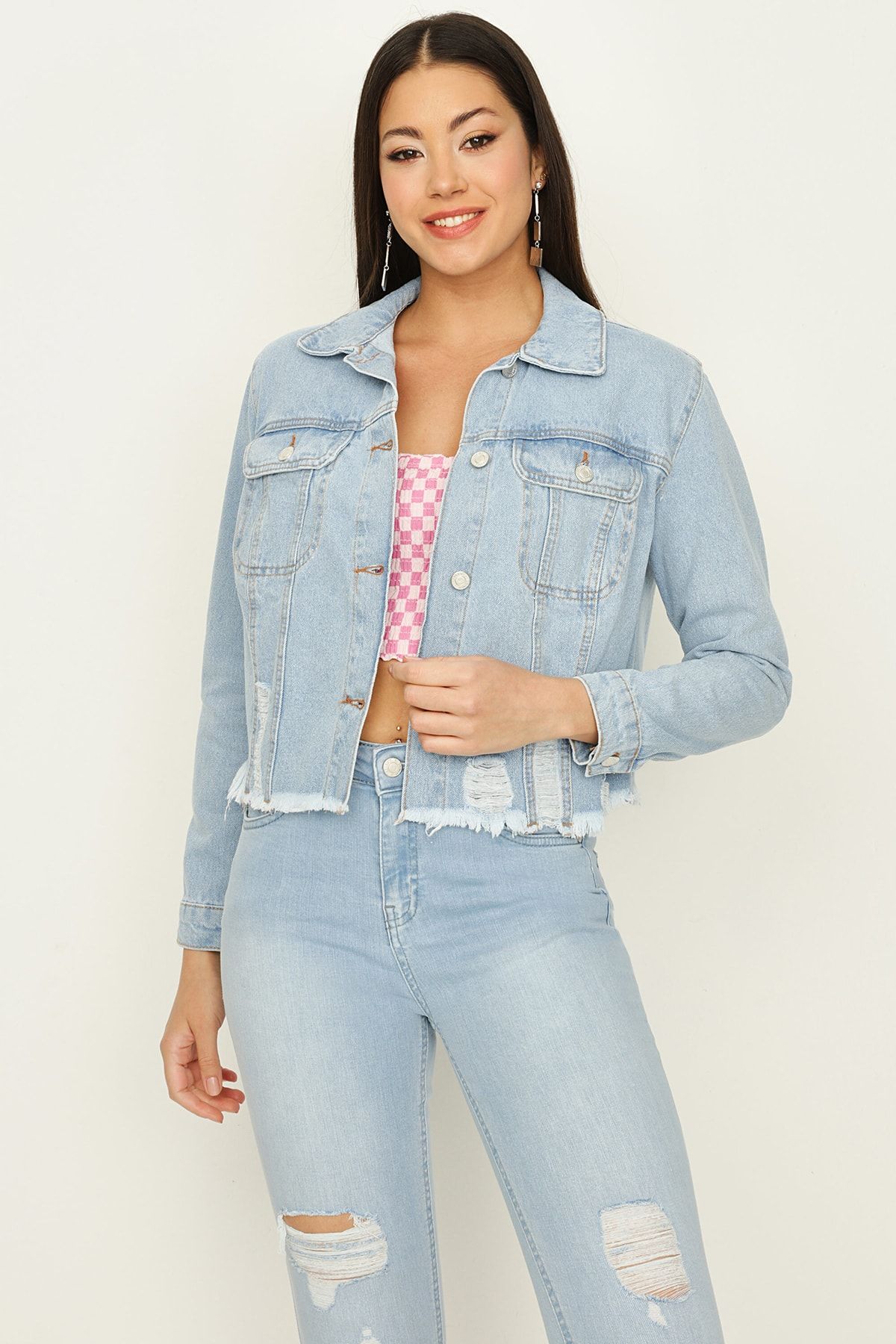 Select Moda Kadın Açık Mavi Düğmeli Etek Ucu Püsküllü Crop Denim Ceket