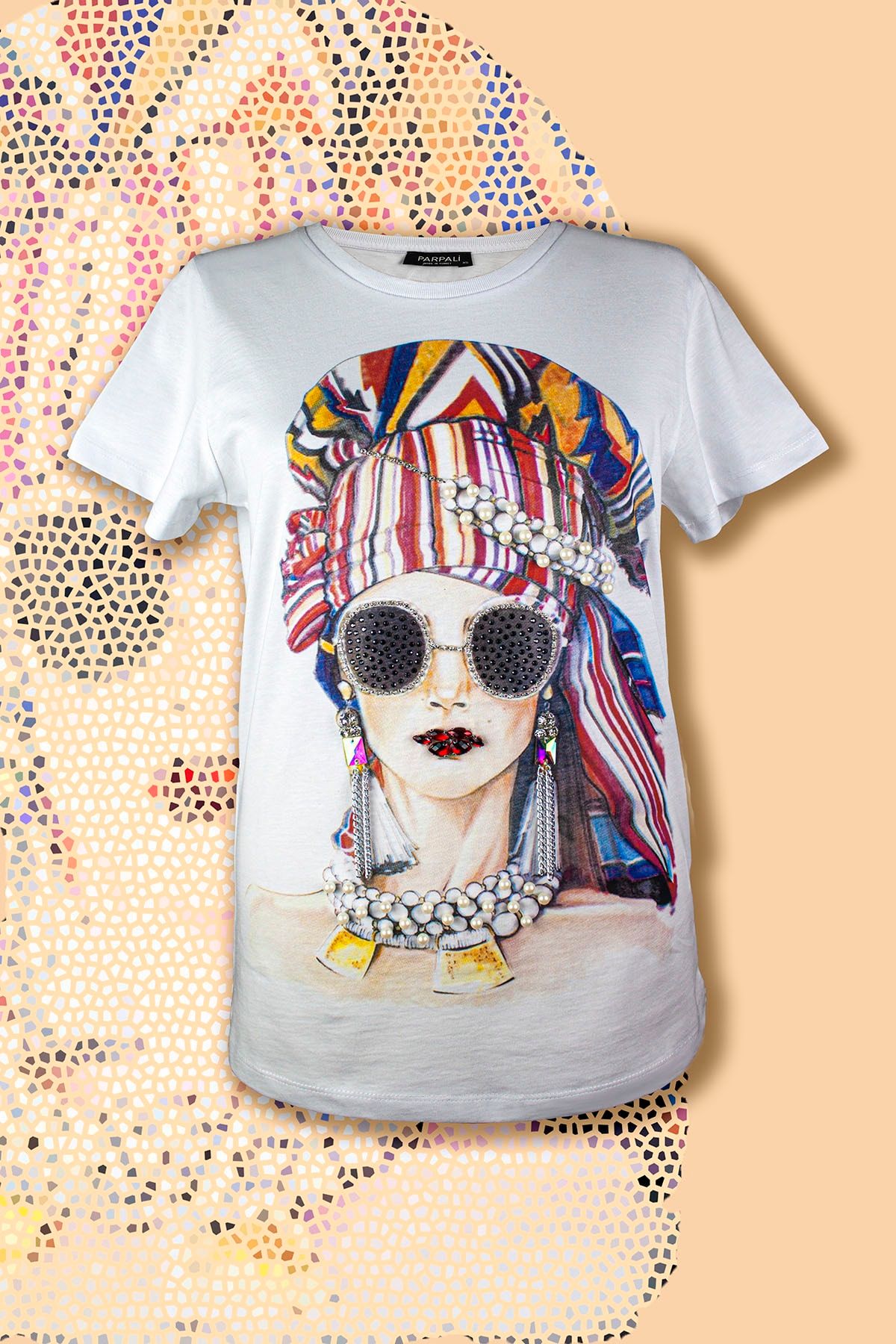PARPALİ Kadın Beyaz Taşlı Baskılı Ince Detaylı Zincir Ve Taş Işlemeli Pamuklu Frida T-shirt
