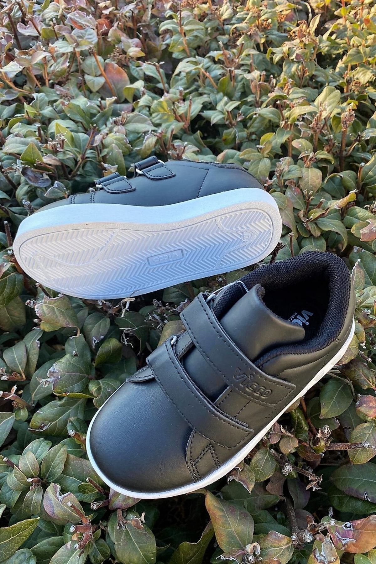 Vicco Siyah - Anatomik Tabanlı Işıklı Spor Ayakkabı