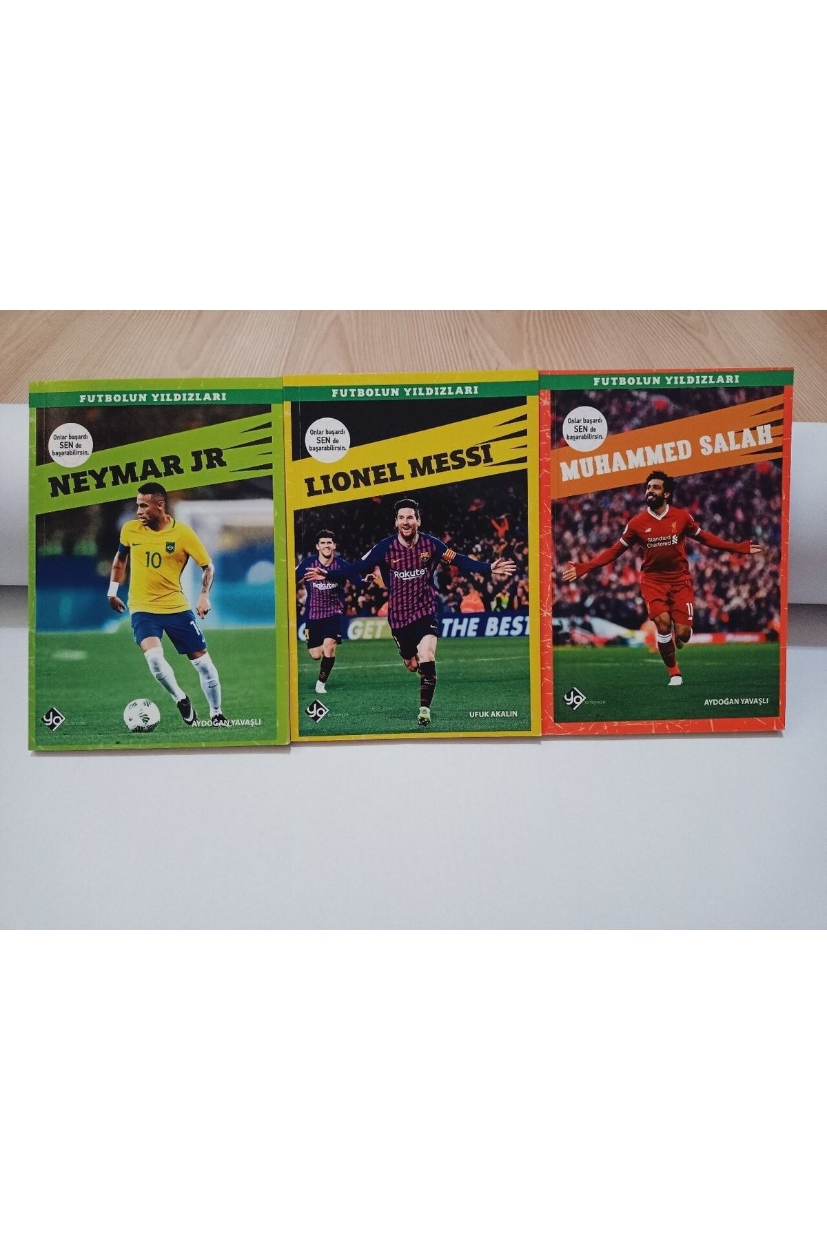 Yo Yayıncılık Futbolun Yıldızları Seti - Lıonel Messı, Neymar Jr Ve Muhammed Salah ( 3 Kitap )
