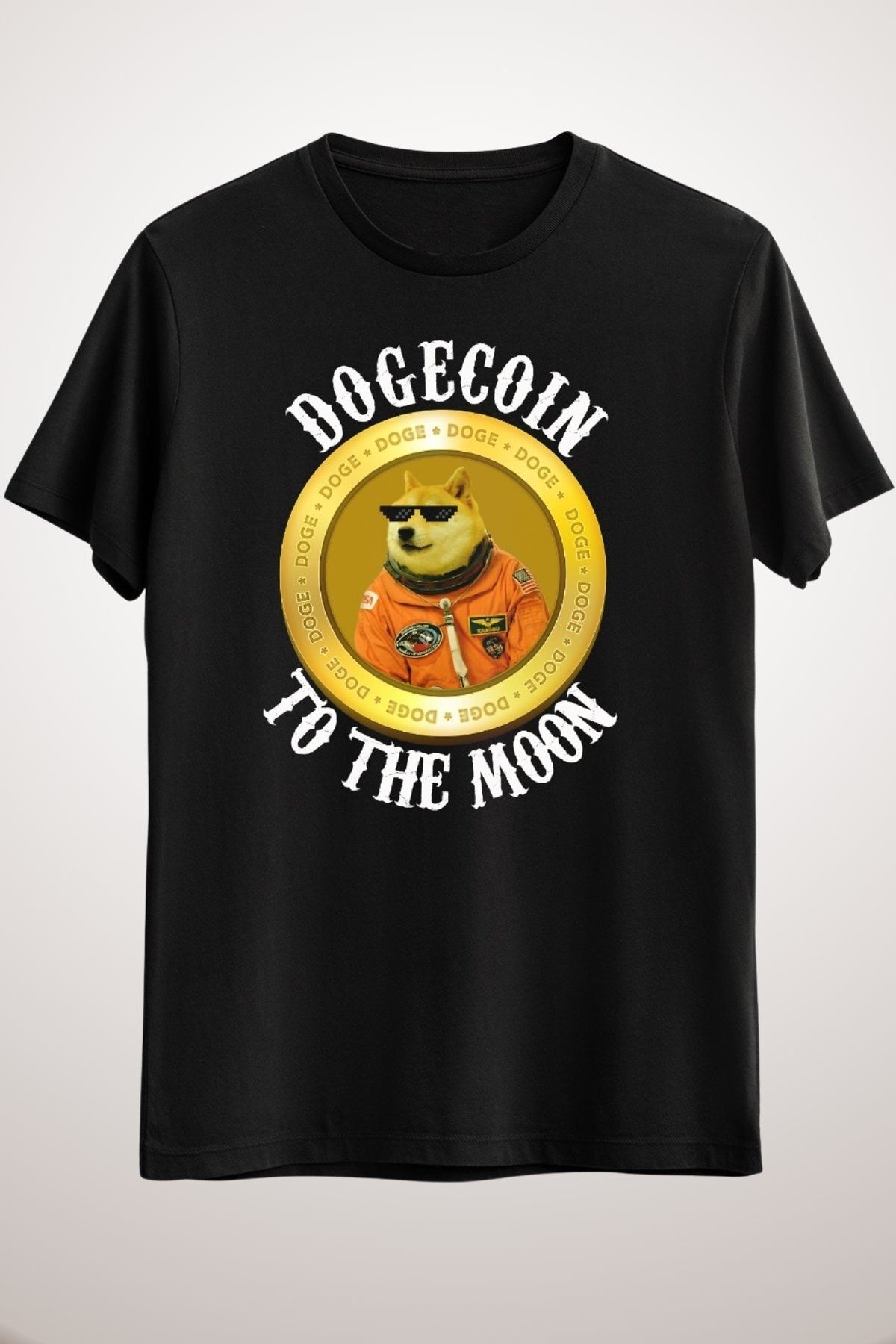 GreenMint Unisex Siyah Dogecoin Cool Men&#x27;s Moon Astronaut Meme Crypto Doggy Essential T-shirt