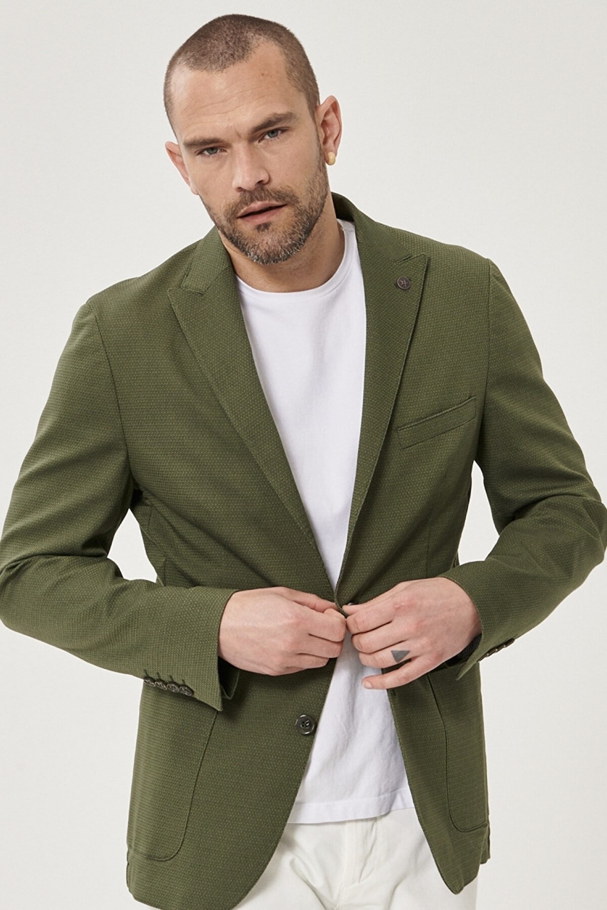 Altınyıldız Classics Erkek Yeşil Slim Fit Dar Kesim Kırlangıç Yaka Desenli Casual Ceket