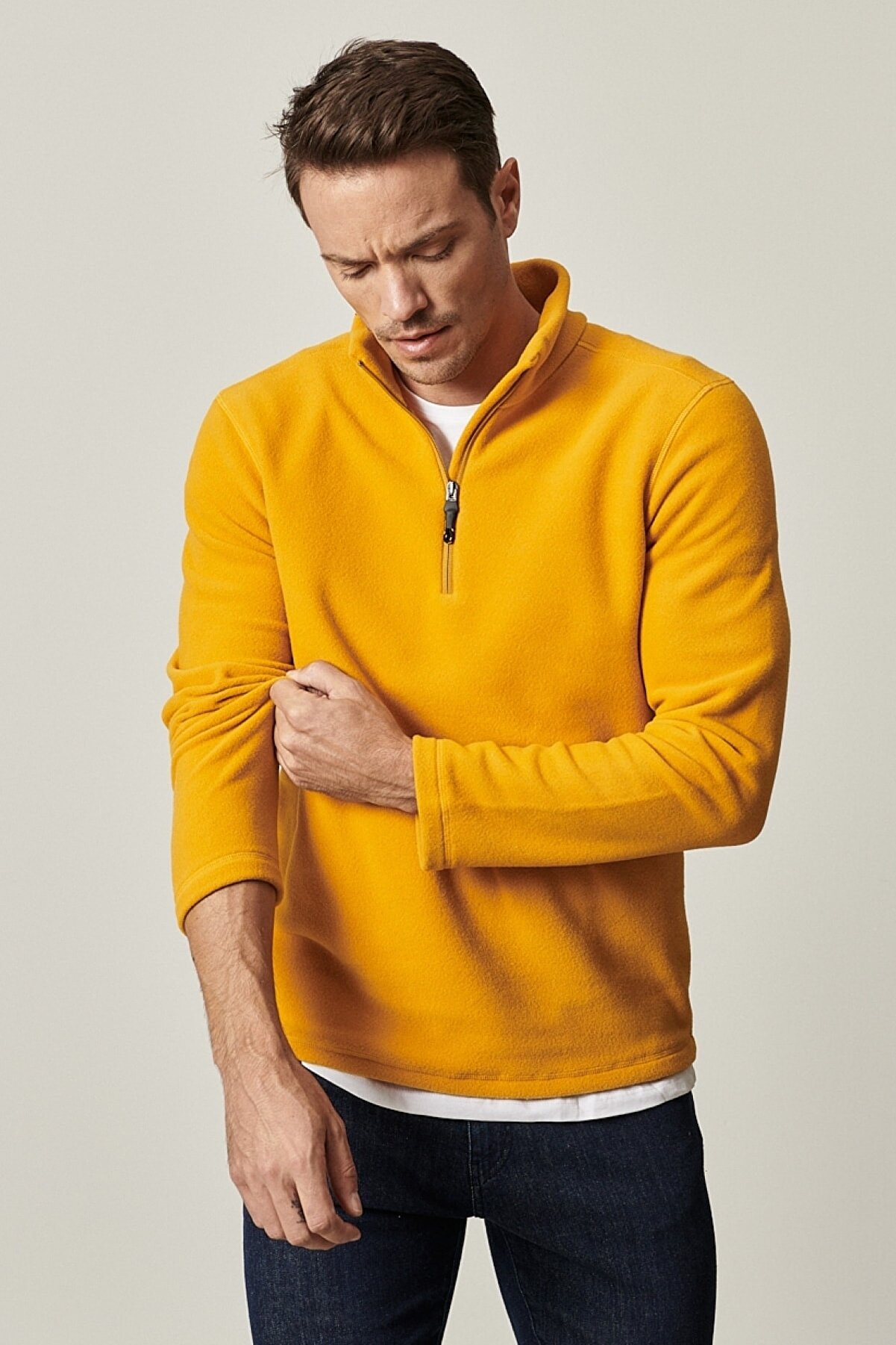 Altınyıldız Classics Erkek Sarı Standart Fit Günlük Rahat Fermuarlı Yaka Polar Spor Sweatshirt