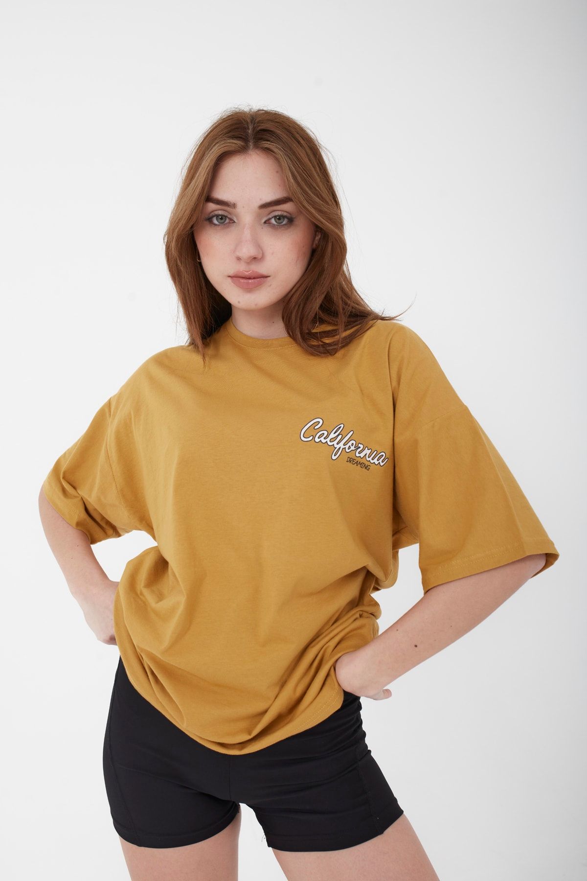 Mad&Calf Kadın California Baskılı Oversize T-shirt