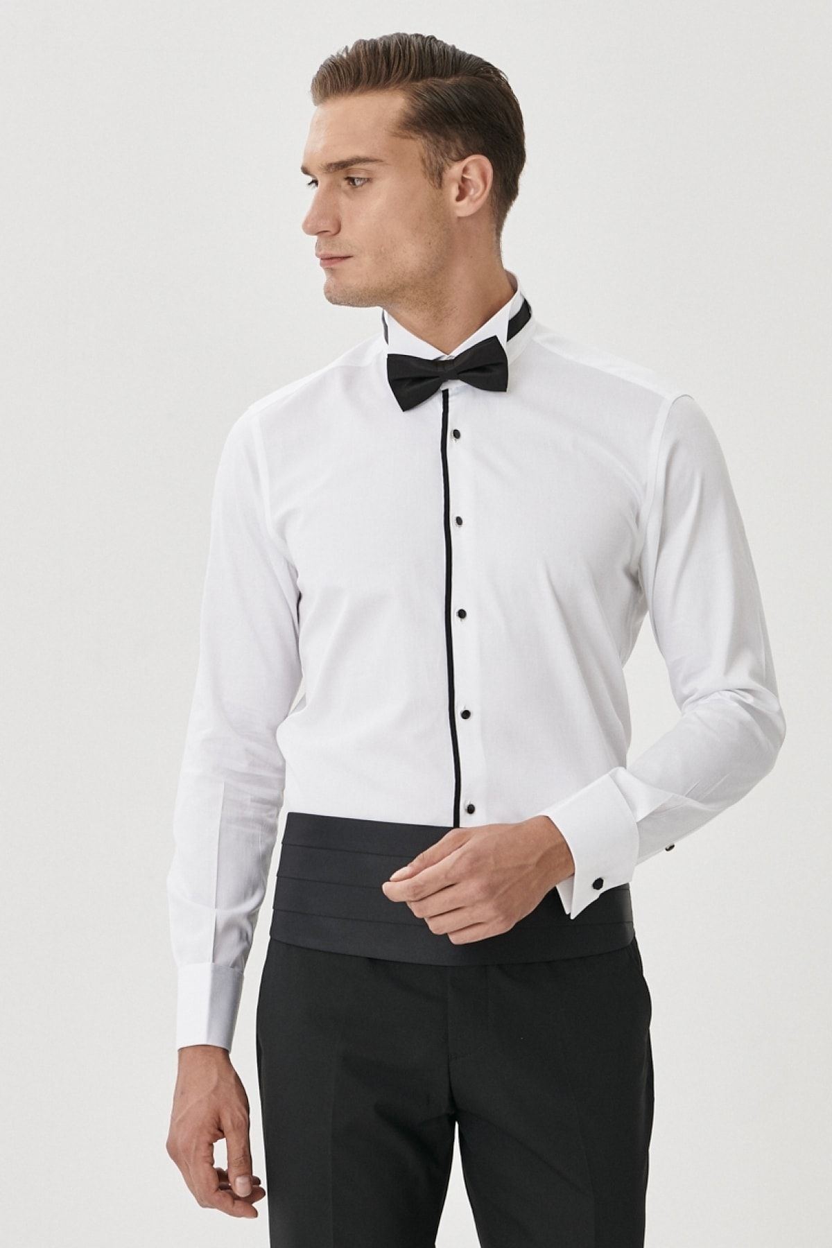 Altınyıldız Classics Erkek Beyaz-siyah Damatlık Ata Yaka Tailored Slim Fit Dar Kesim Gömlek