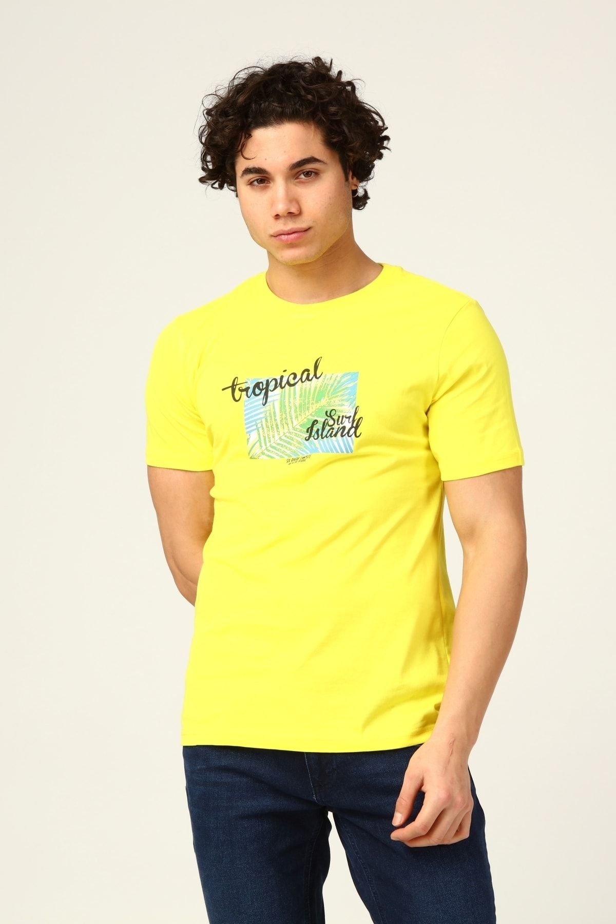 Rwb Erkek Bisiklet Yaka Island Sarı T-shirt