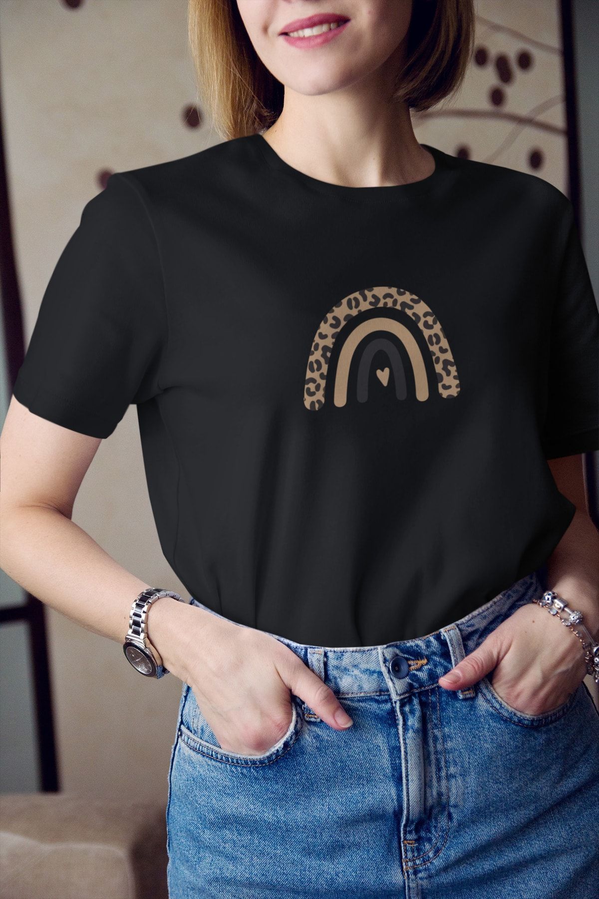 Kio Tasarım Leoparlı Bohem Gökkuşağı Çizimi Baskılı Tişört Kadın Arkadaşa Hediye Doğum Günü Hediyesi T-shirt