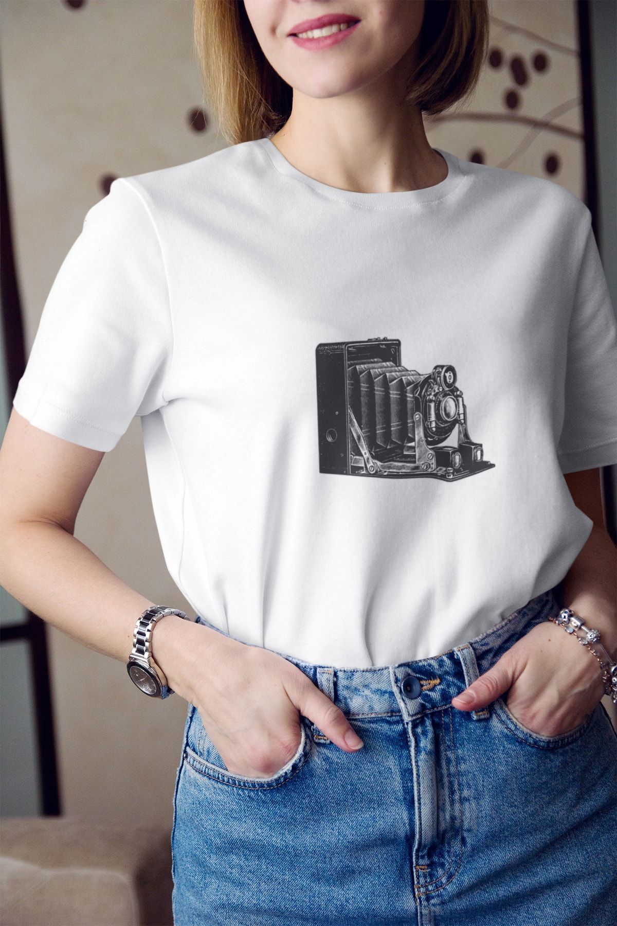 Kio Tasarım Eski Retro Analog Fotoğraf Makinası Baskılı  Kadın Hediye Doğum Günü Hediyesi T-shirt Vintage4