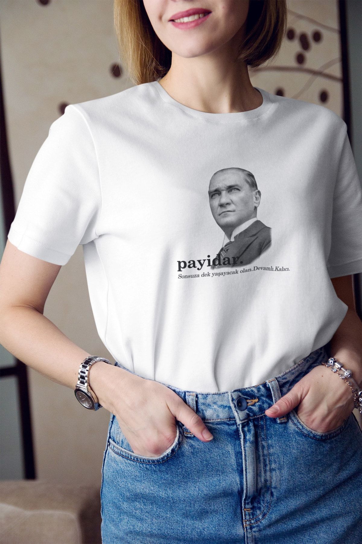 Kio Tasarım Kadın Atatürk Payidar Yazı Baskılı Tişört