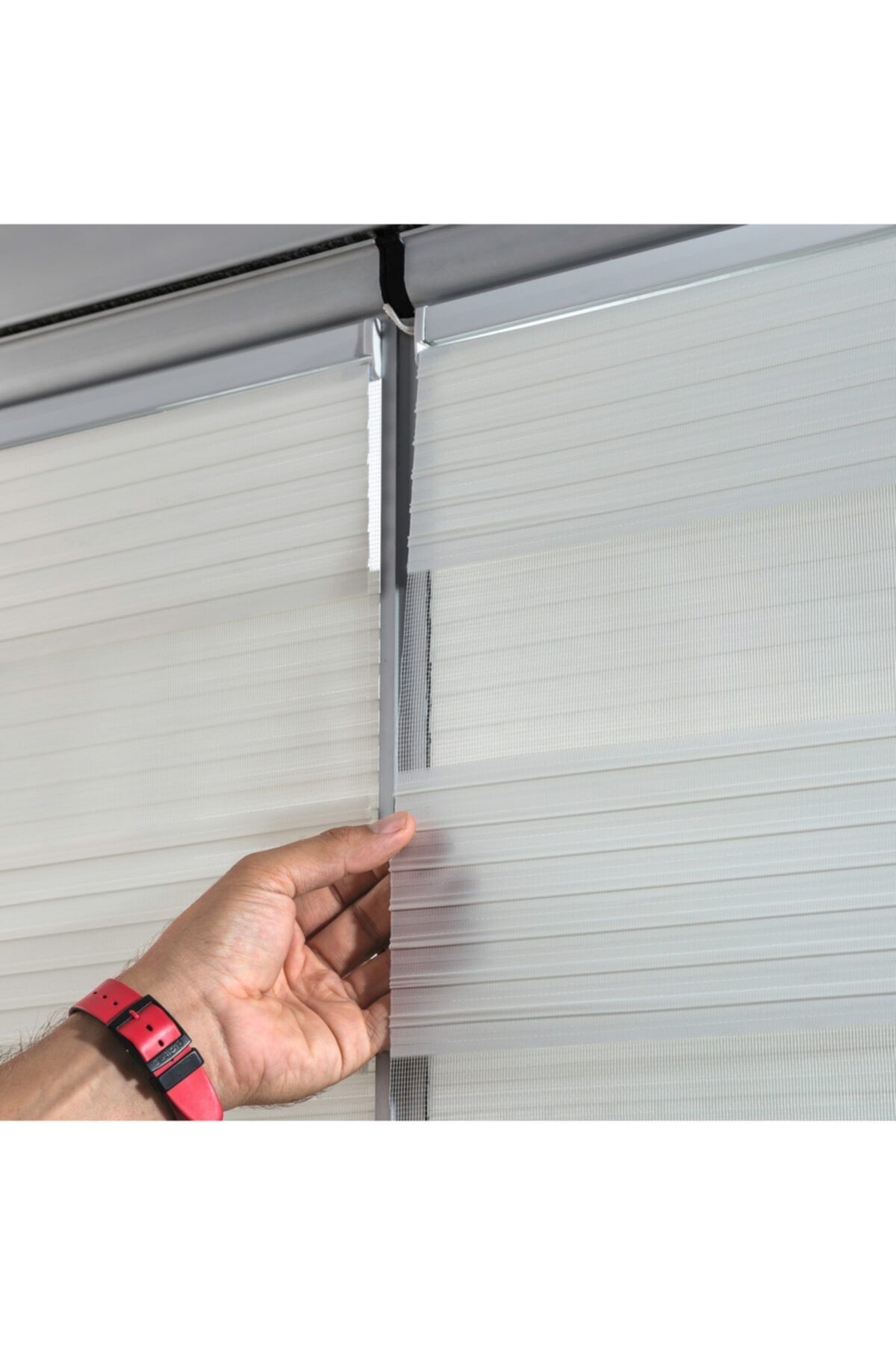 VENTİ PERDE Ekru Cam Balkon Ve Sürgülü Cam Perdesi - Brillant Yapıştırmalı Geniş Pliseli Zebra - Venti Vcb2808