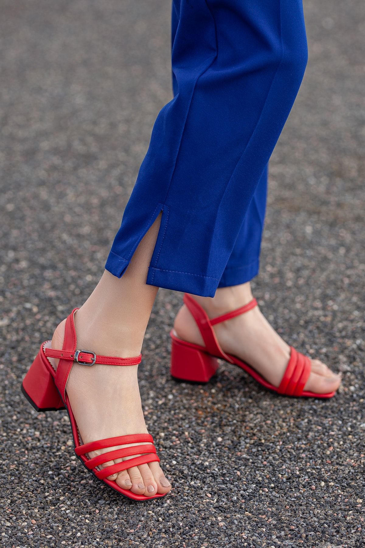 Daxtors Kadın Kırmızı Klasik Topuklu Ayakkabı D2180