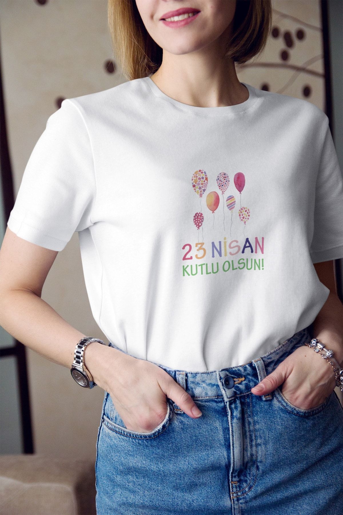 Kio Tasarım Kadın 23 Nisan Balonları Baskılı %100 Pamuk Tişört