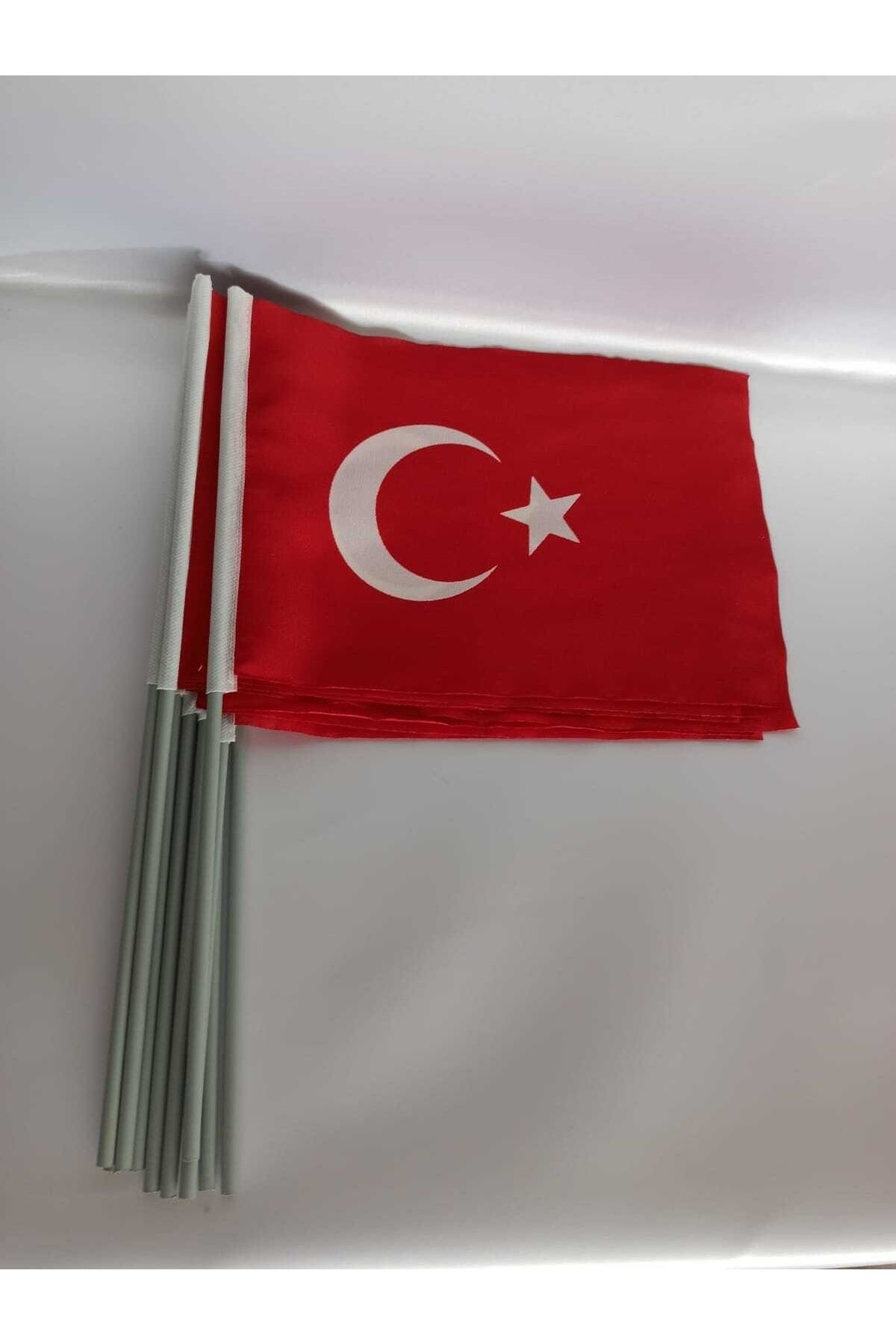 Denizli Bayrak Türk Bayrağı 20x30 Alpaka Kumaş Sopalı (20Lİ)