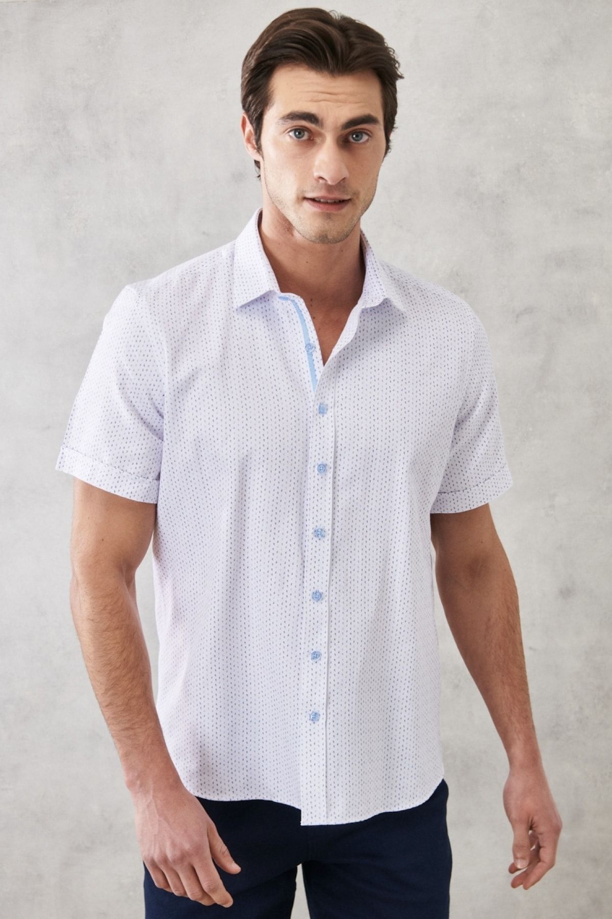 Altınyıldız Classics Erkek Beyaz Slim Fit Dar Kesim Klasik Yaka Baskılı Gömlek