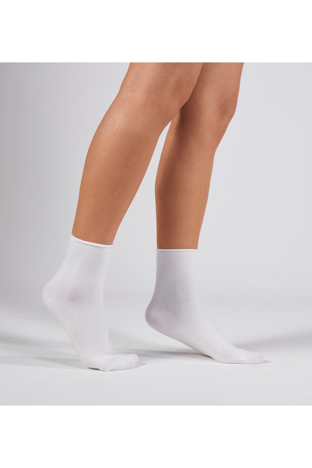 Forwena Beyaz Modal Lastiksiz Dikişsiz Kadın Quarter Yarım Soket Çorap