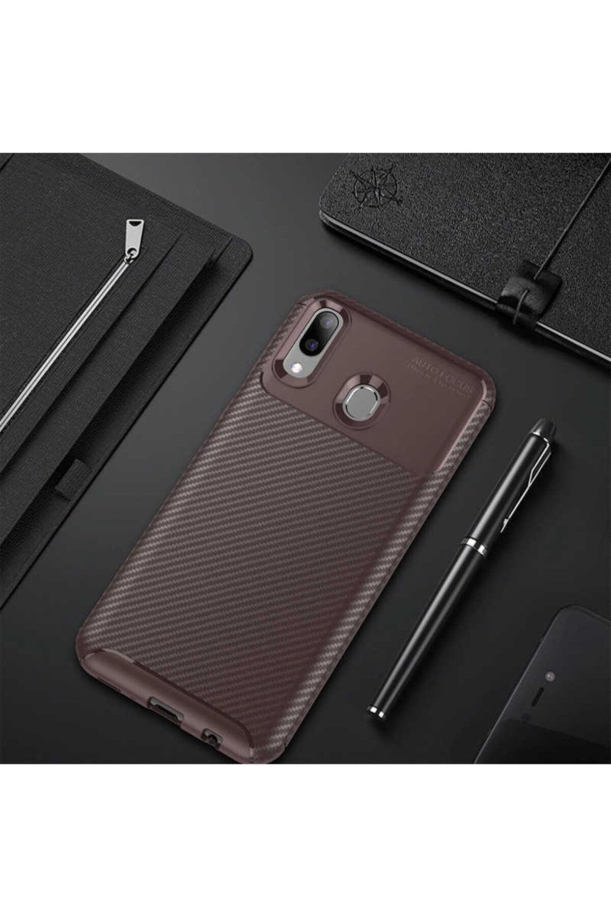 Nezih Case Huawei Y7 Prime 2019 Kamera Korumalı (carbon Tasarım) Silikon Kılıf Kahverengi