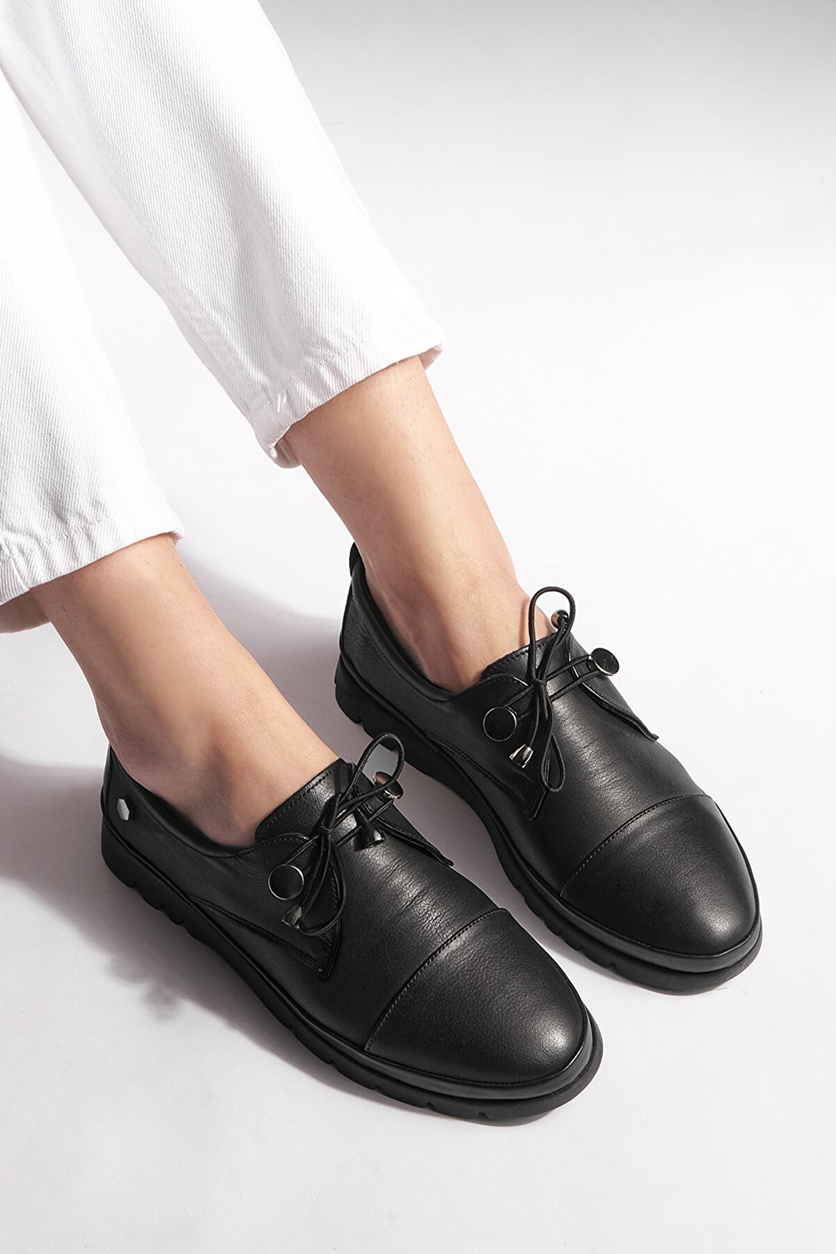 Marjin Kadın Hakiki Deri Comfort Ayakkabı Demas Siyah