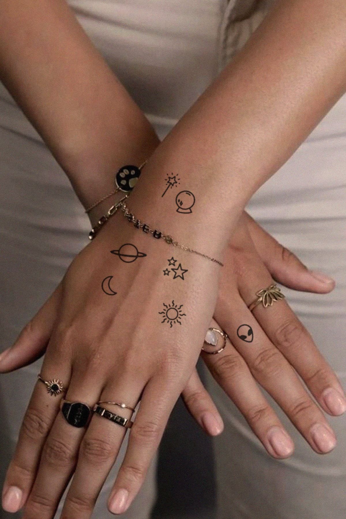 BiWini Çoklu Minimal Uzaylı Gezegen Geçici Dövme Tattoo