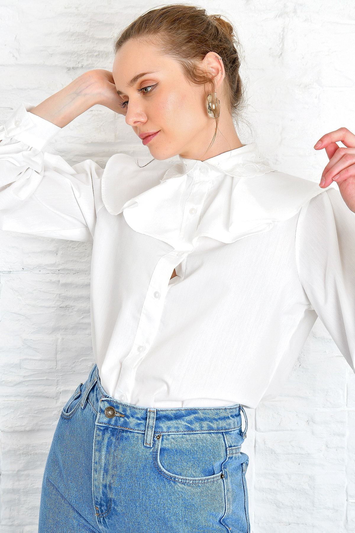 Trend Alaçatı Stili Kadın Beyaz Yakası Güpürlü Poplın Gömlek Alc-X4170