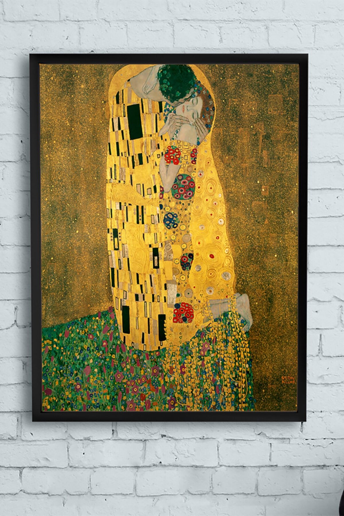 Postermanya Klimt - The Kiss Sanatsal Çerçeveli Tablo (40x50cm)