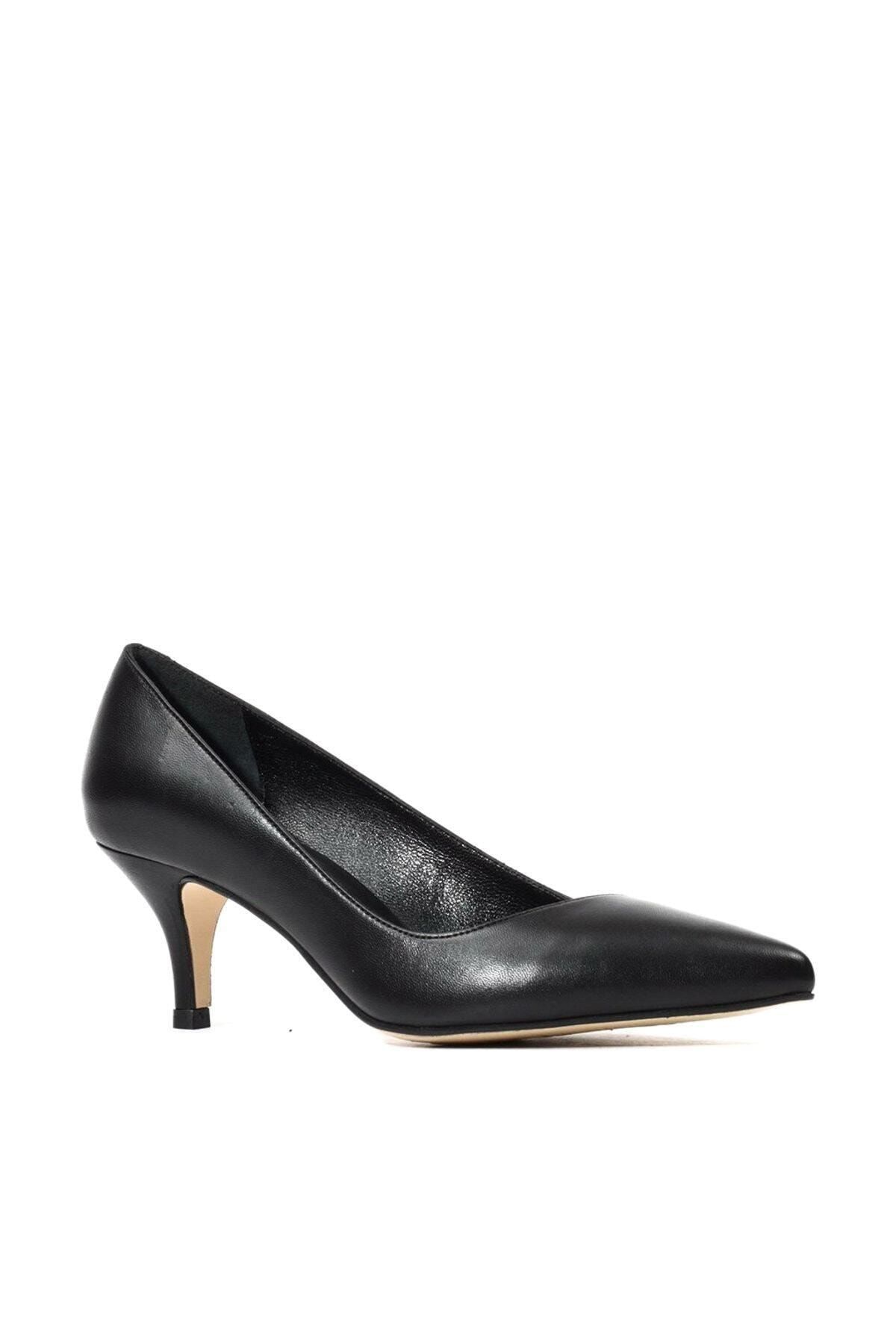 Kuzucuoğlu Ayakkabı Hakiki Deri Siyah Klasik Topuklu Kadın  Ayakkabı