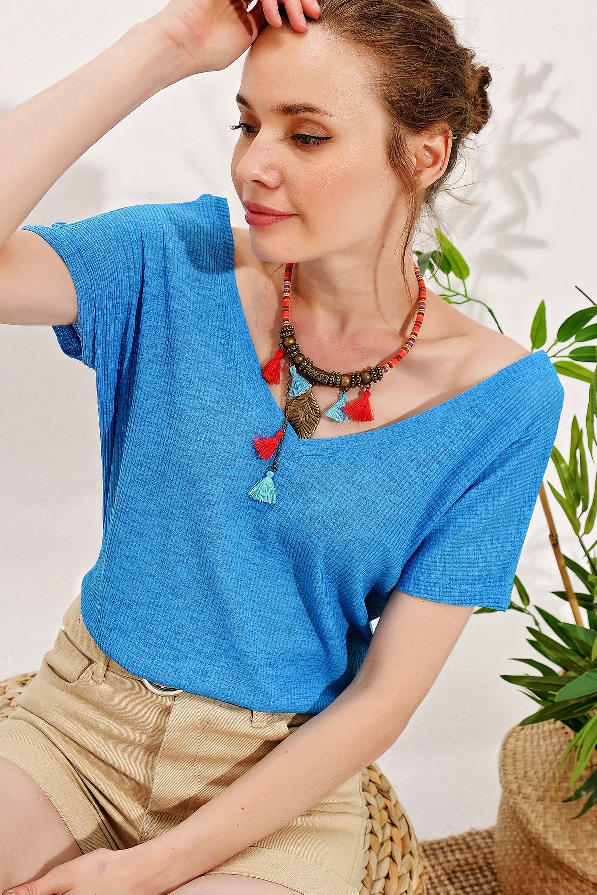 Trend Alaçatı Stili Kadın Mavi Ön Arka V Yaka Kısa Kol Bluz Alc-019-029
