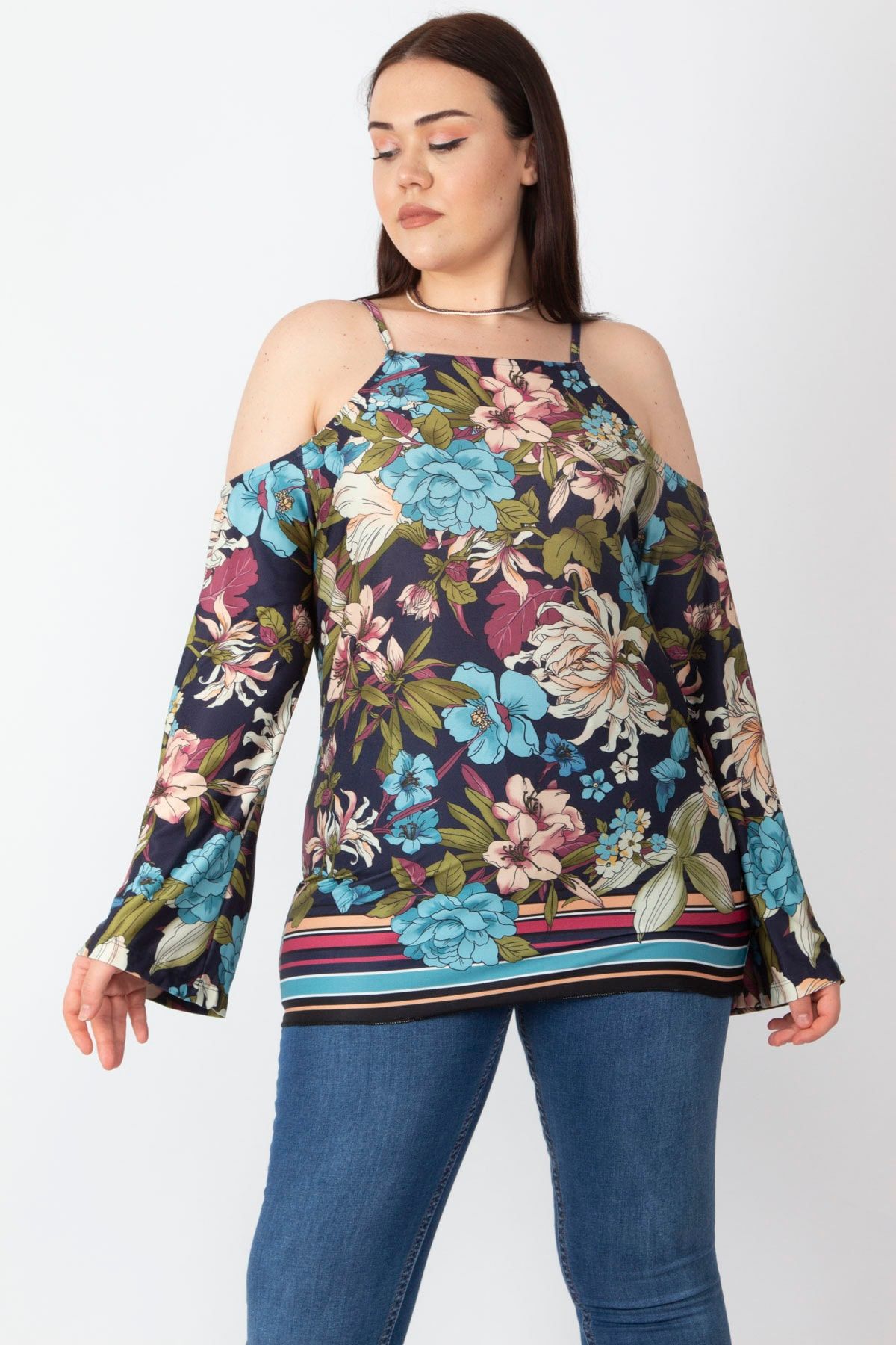 Şans Kadın Büyük Beden Renkli Omuz Dekolteli Çiçek Desenli Bluz 65n16400