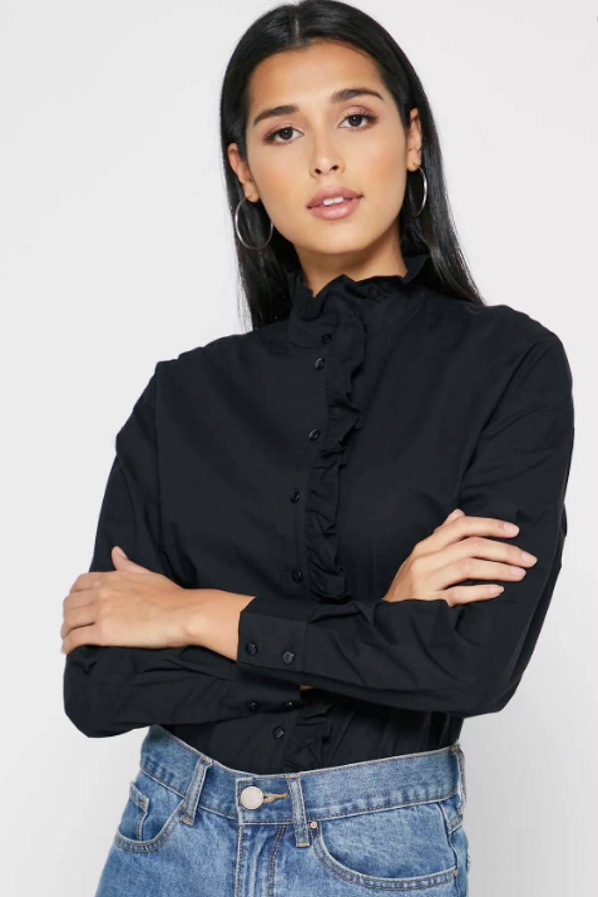 Vero Moda Kadın Siyah Fırfır Detaylı Dik Yaka Gömlek 10225685 VMKATIE