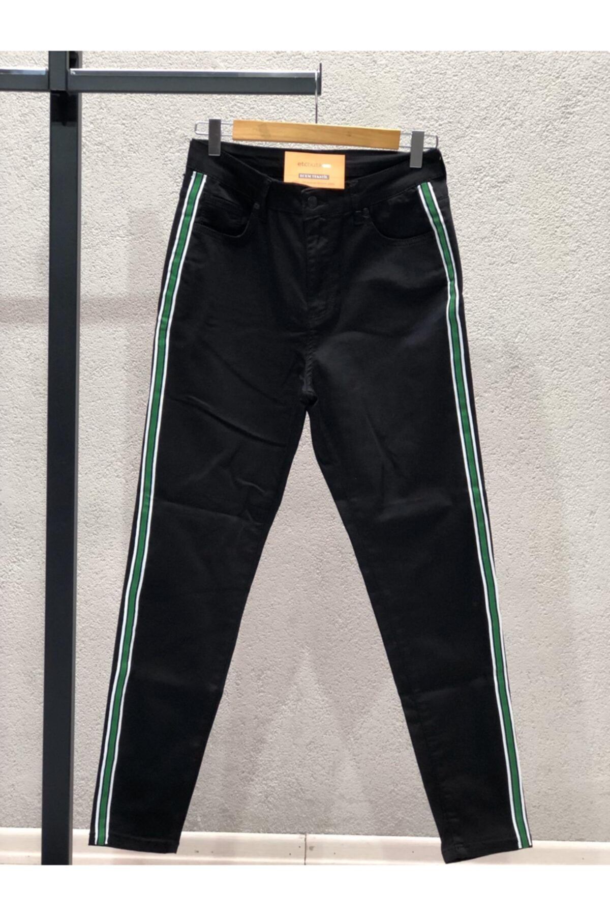 ETC Büyükbeden Büyük Beden Yeşil Beyaz Şeritli Yüksek Bel Dar Paça Full Likralı Toparlayıcı Siyah Pantolon