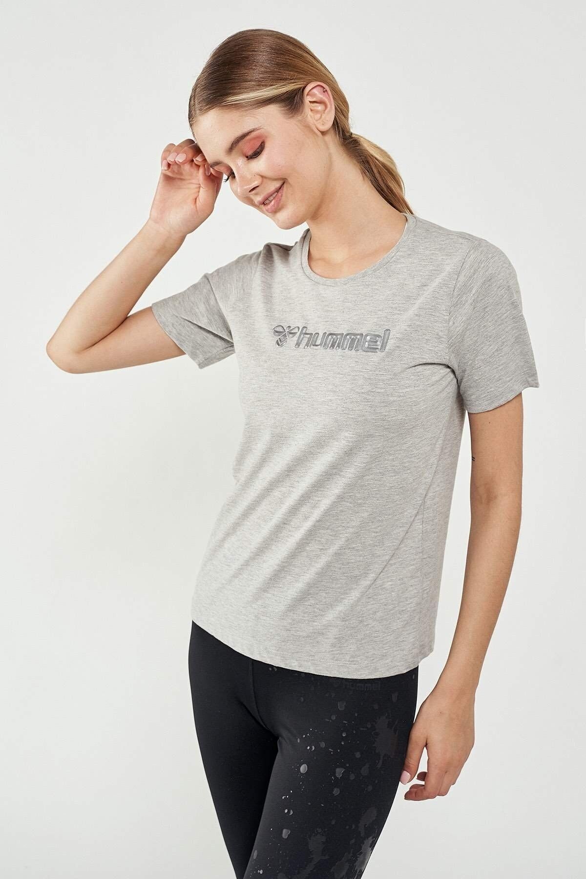 hummel HMLPESCARA T-SHIRT A GRI MEL Kadın T-Shirt 101086314