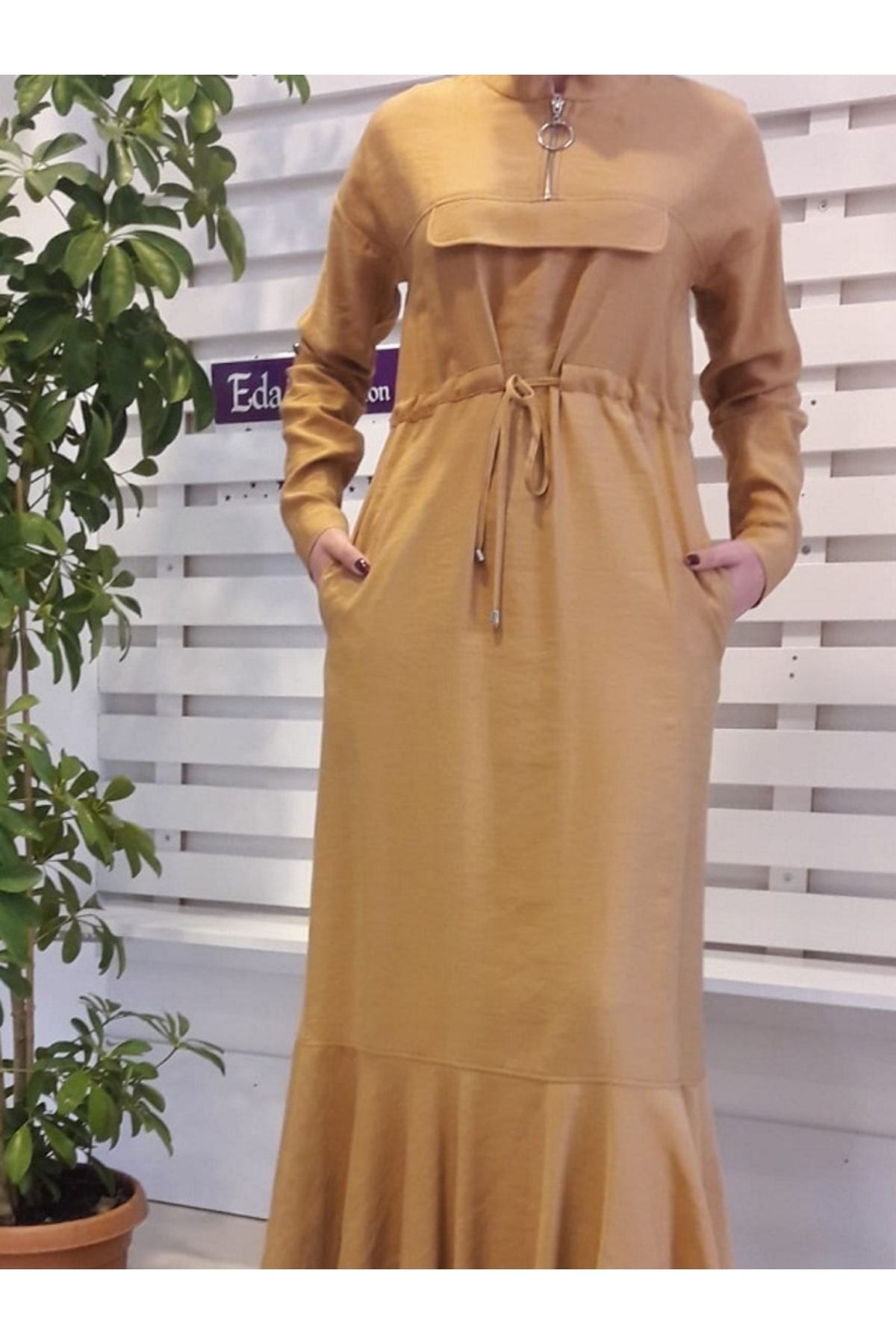 Loreen Kadın Toprak Renk Cepli Eteği Volanlı Uzun Elbise