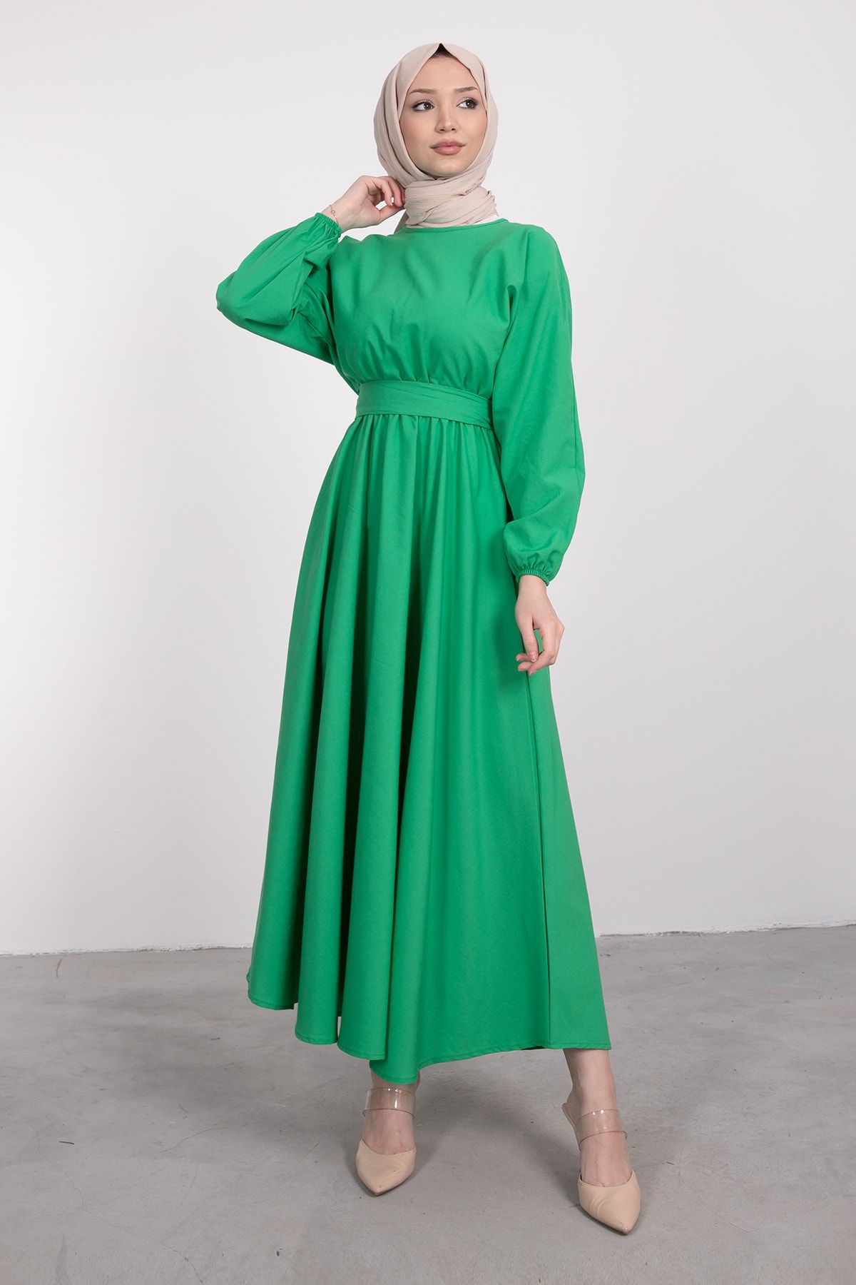 Genel Markalar Kadın Fıstık Yeşili Mevlana Trikoton Kuşaklı Kloş Elbise