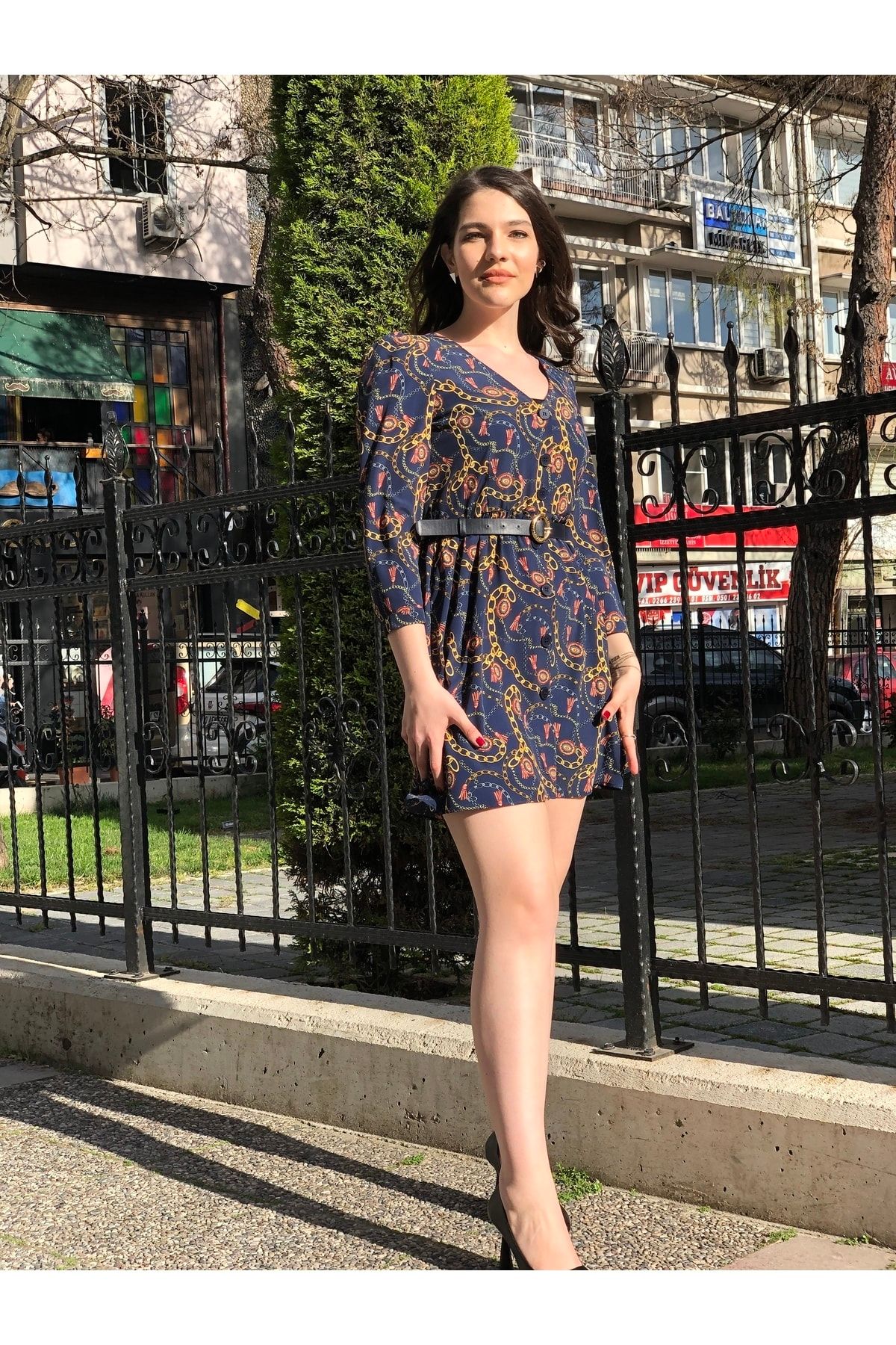 Ayhan Kadın Önden Düğmeli V- Yaka Truvakar Kol Lacivert Elbise