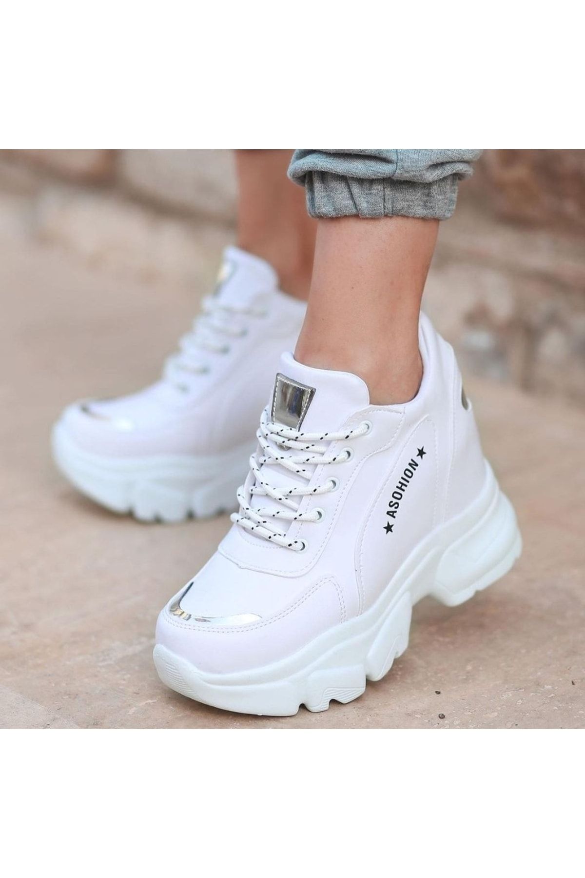 Afilli Kadın Beyaz Içten Gizli Yüksek Dolgu Platform Topuk Günlük Parlak Sneaker Spor Ayakkabı