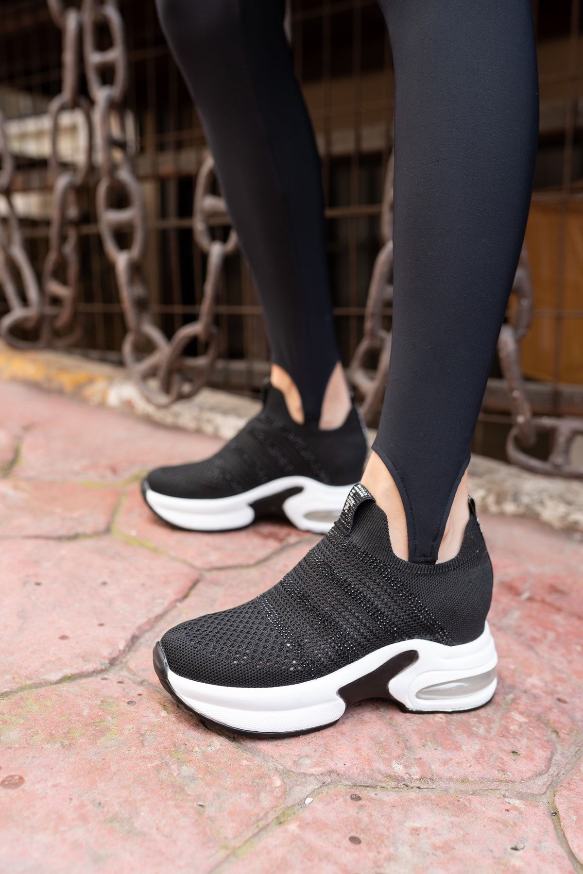 ANGELİNA JONES Sabina Kadın Siyah Taş Detay Gızlı Topuk Sneakers